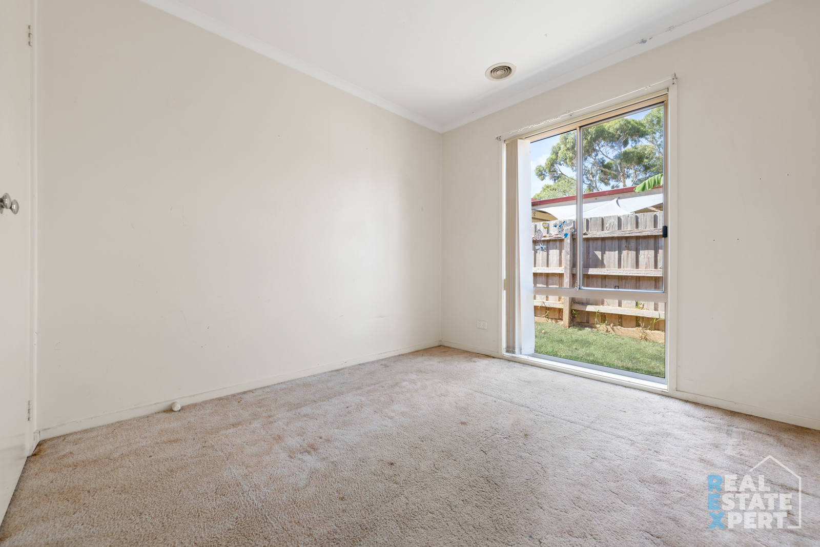2 Greenlea Grove, Hampton Park, Vic, 3976 - Image 7