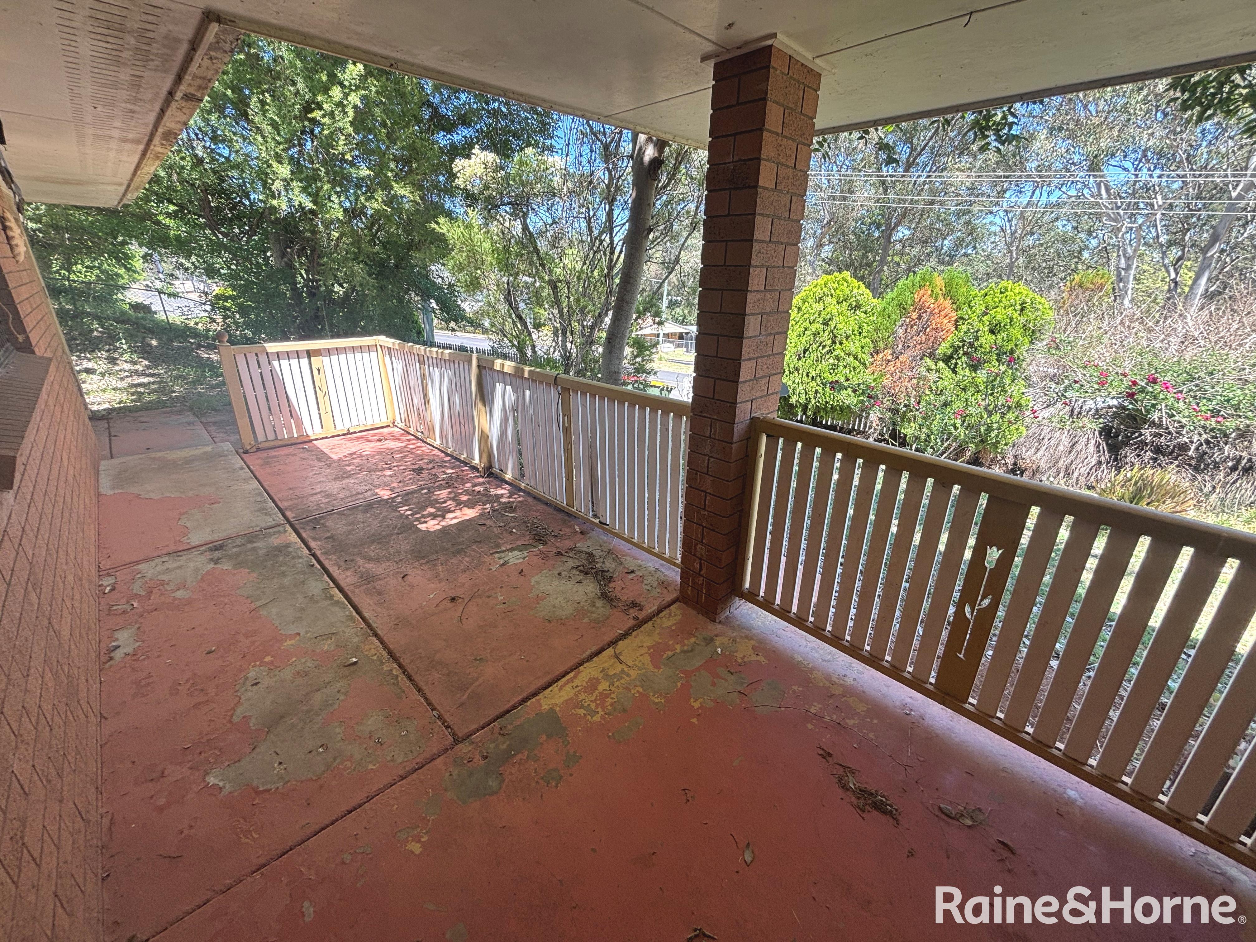 12 Hospital Terrace, Nanango, QLD 4615 - Image 3