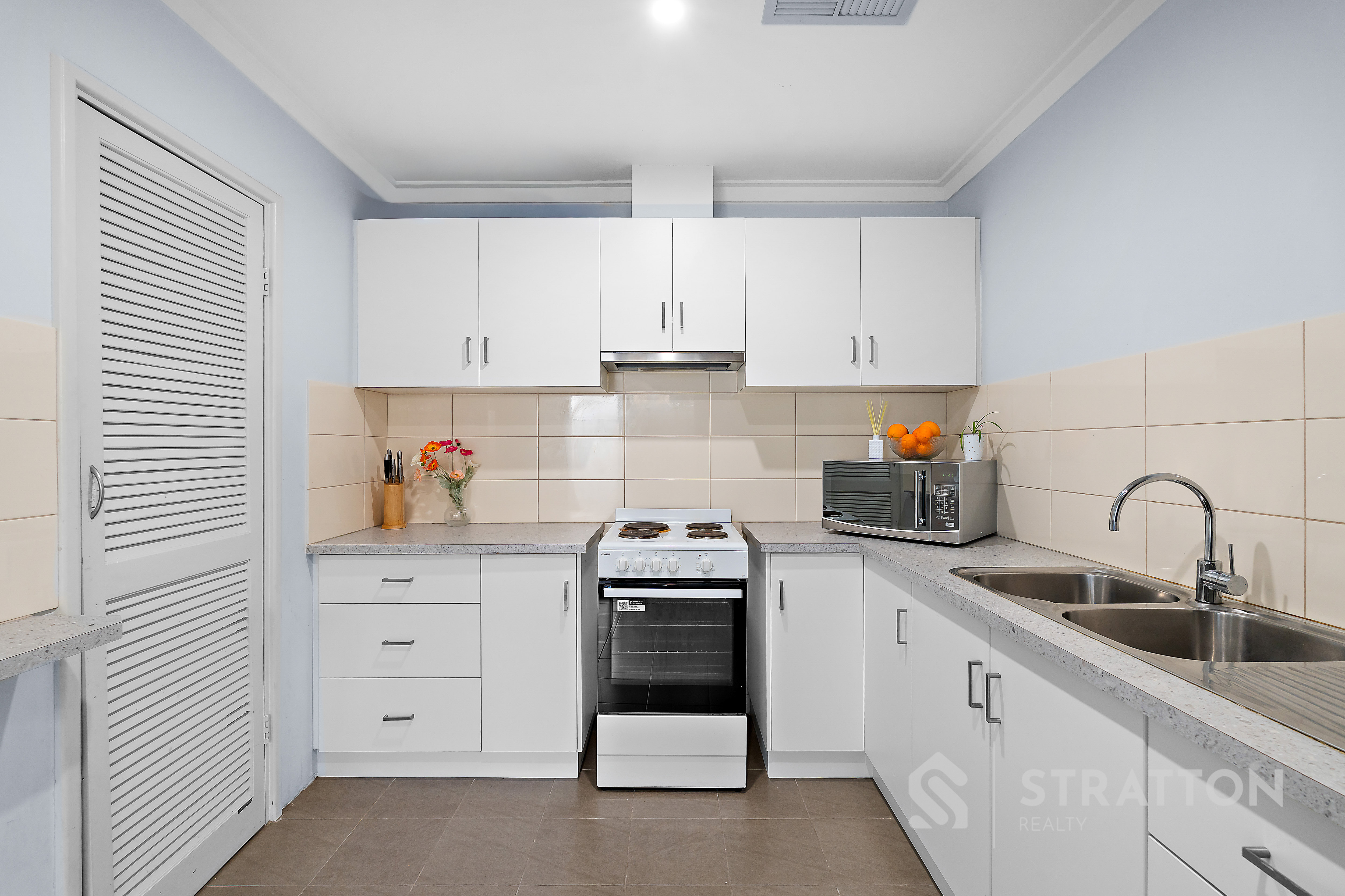 4B Currawong Way, Thornlie, WA 6108 - Image 10