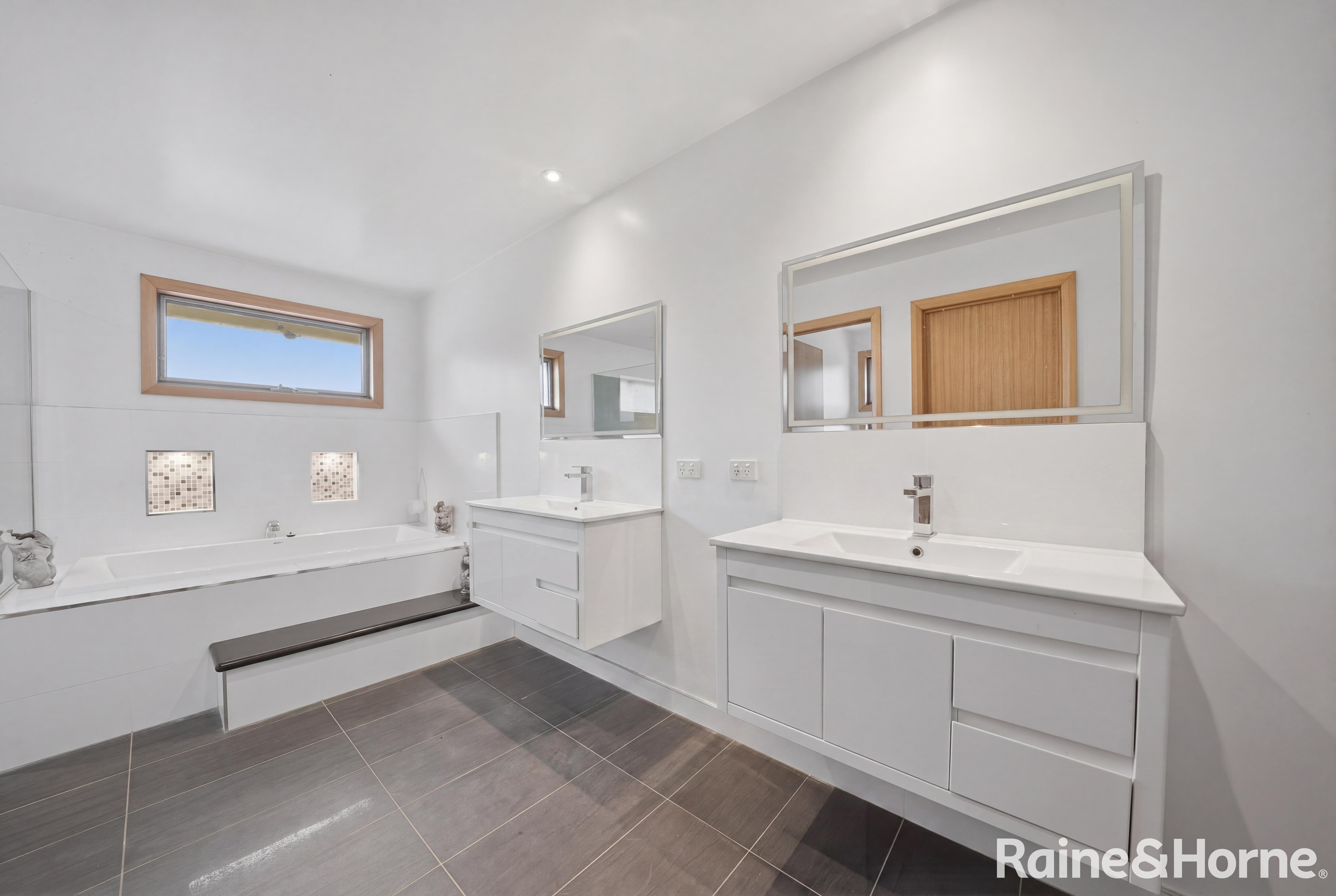 4-bedroom house at 13150 TASMAN HIGHWAY, Swansea TAS 7190, Glamorgan-Spring Bay, Tasmania