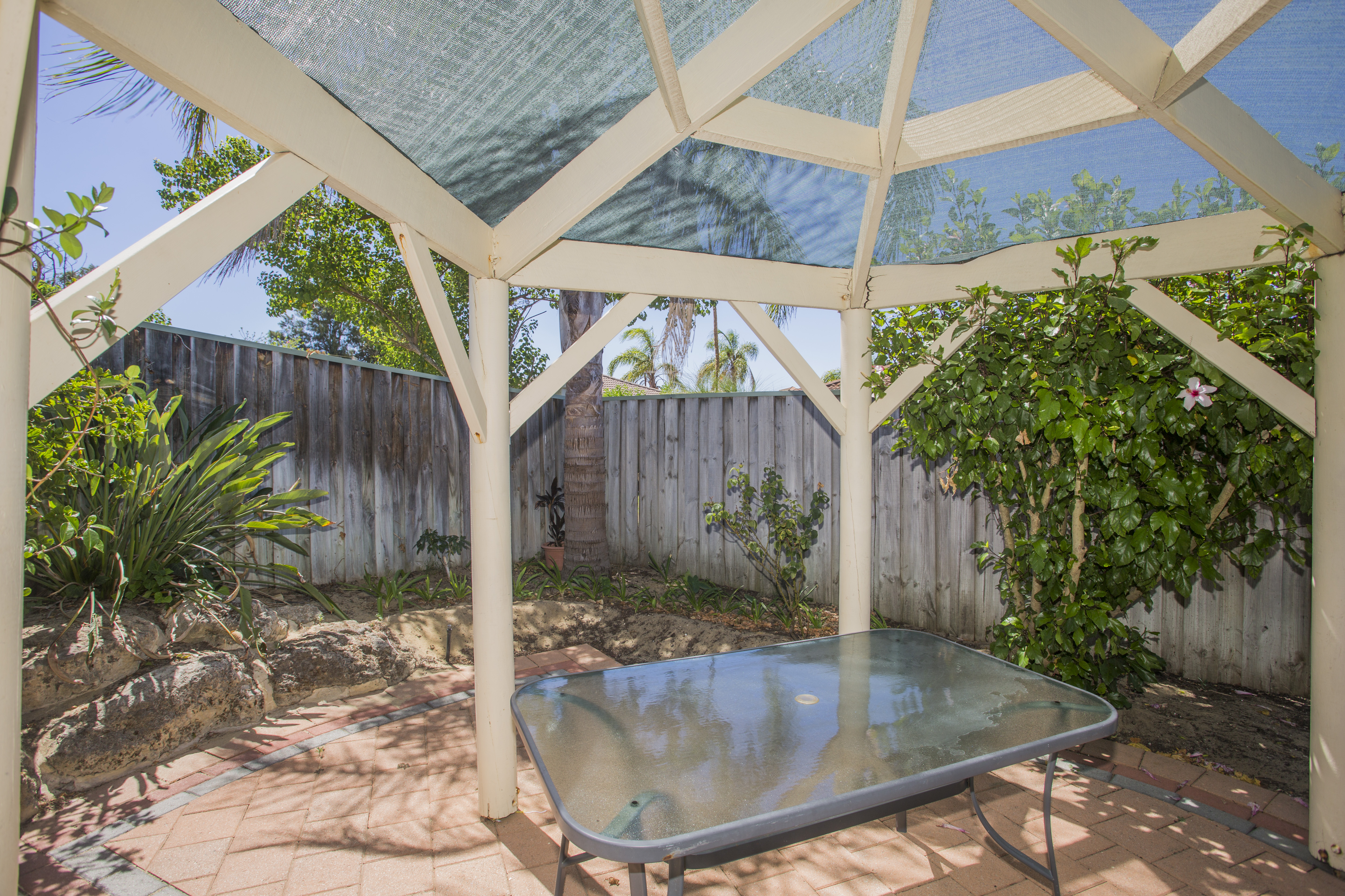 4-bedroom house at 10 Mangrove Circuit, Banksia Grove, WA 6031, Wanneroo, Western Australia