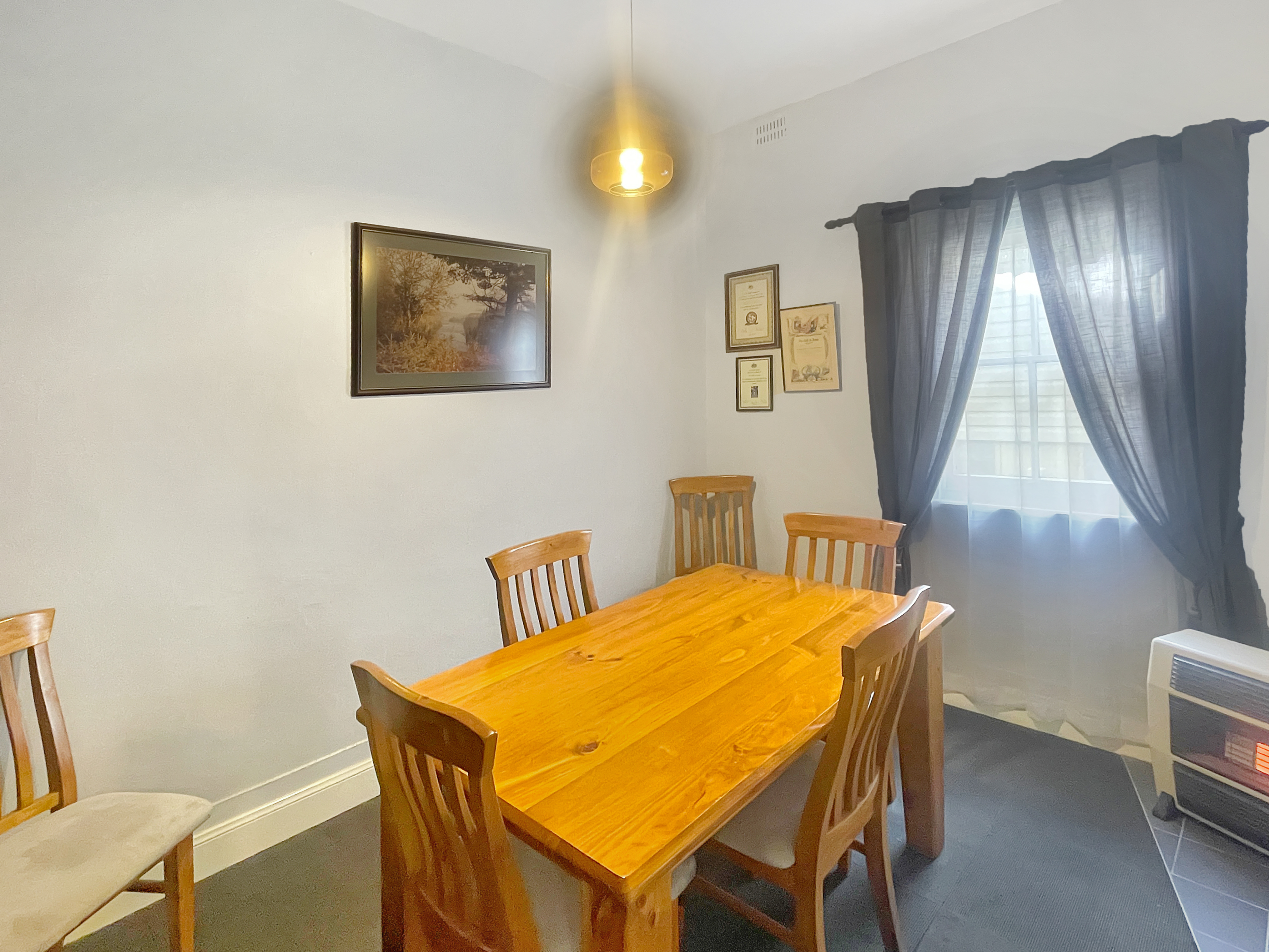 5-bedroom house at 32 Commissioner Street, Cooma, NSW 2630, Snowy Monaro, New South Wales