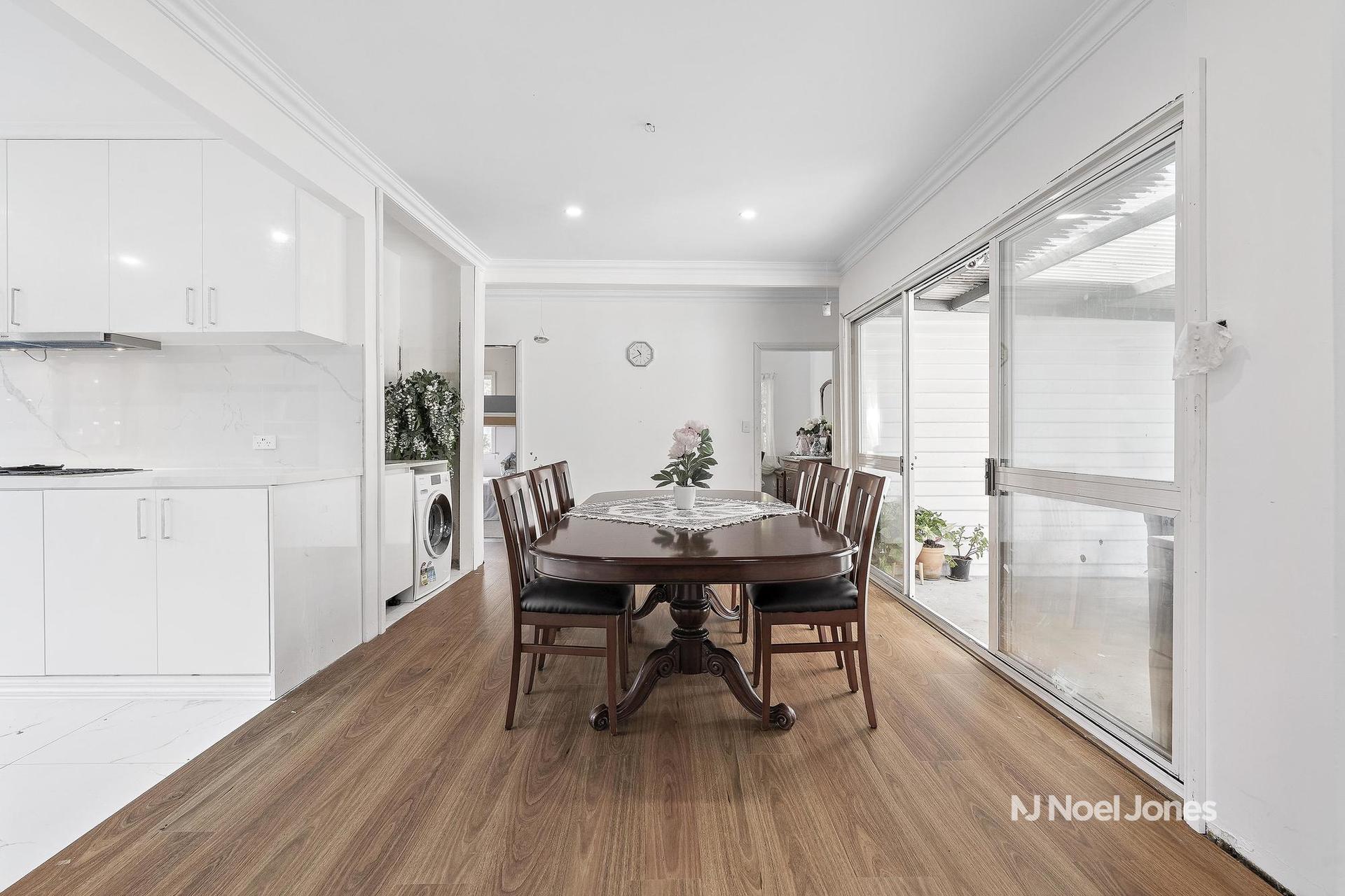 14 Beaufort Street, Mitcham, VIC 3132 - Image 3