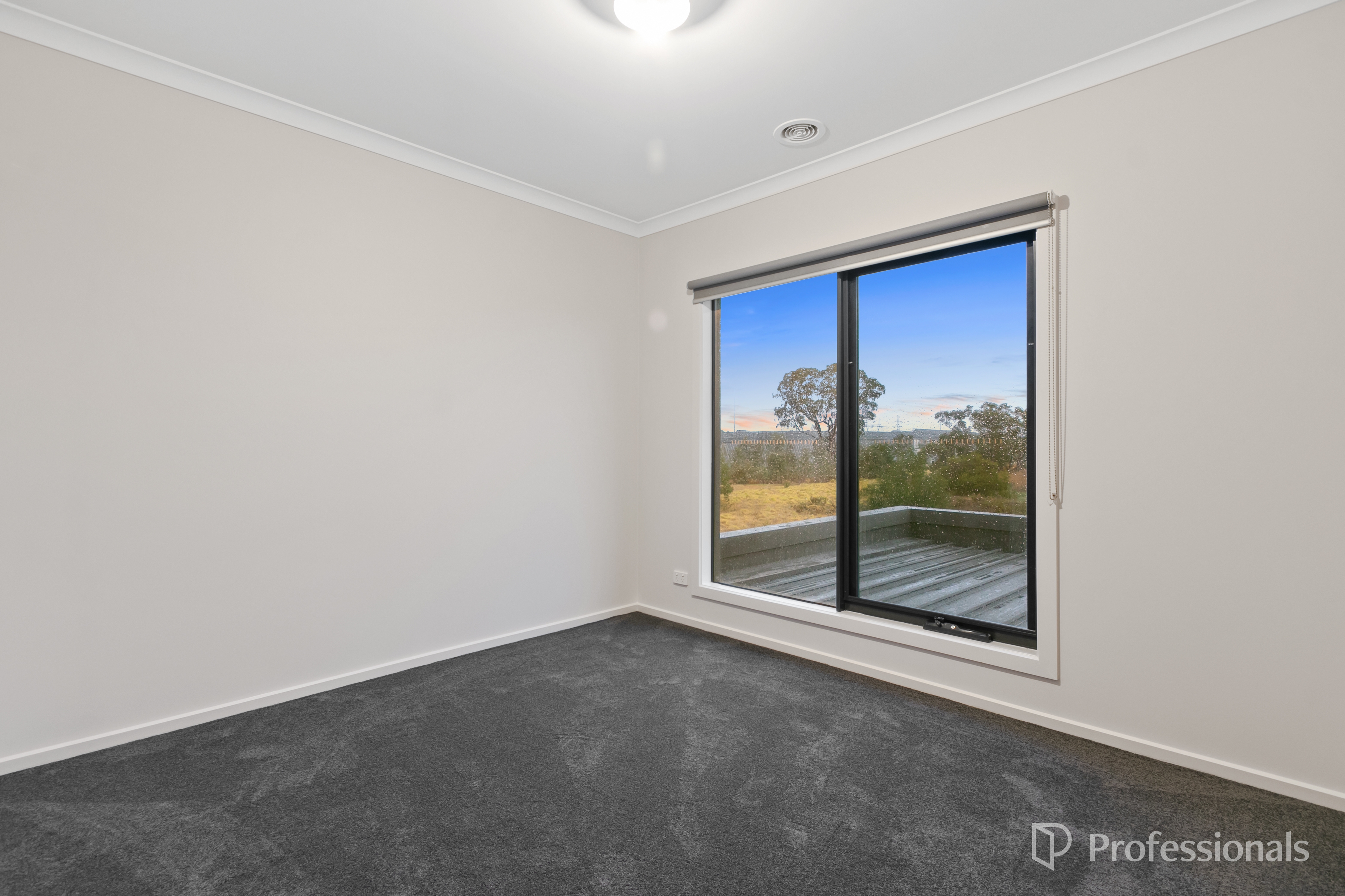 5 Bodhran Place, Lynbrook, VIC 3975 - Image 5