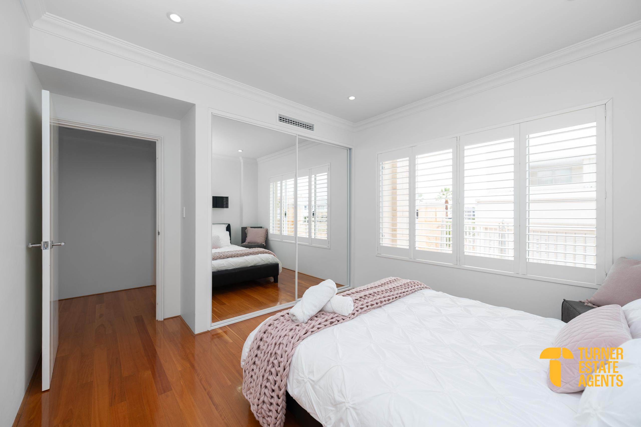 5-bedroom house at 14 Penzance Terrace, Mindarie, WA 6030, Wanneroo, Western Australia