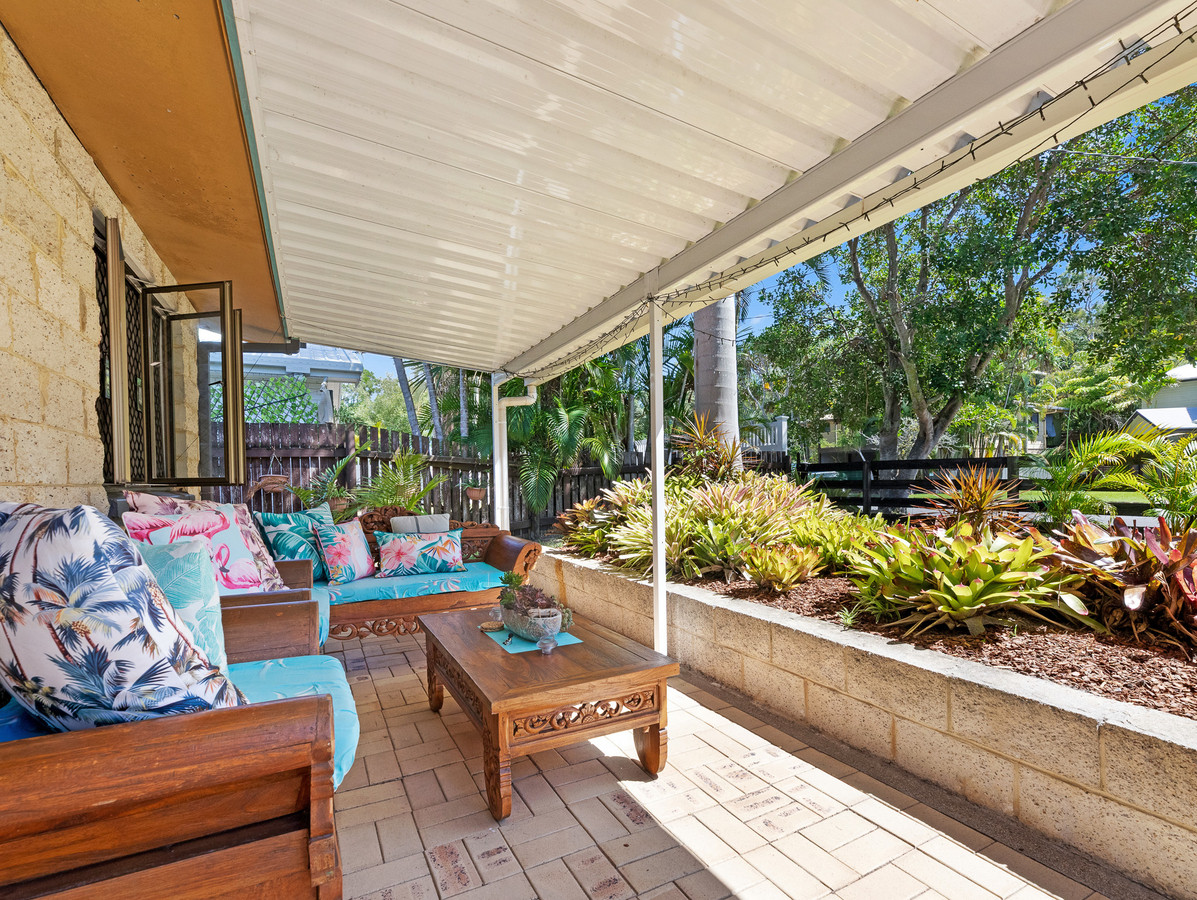 35 SHELLCOT STREET, Toogoom QLD 4655 - Image 3