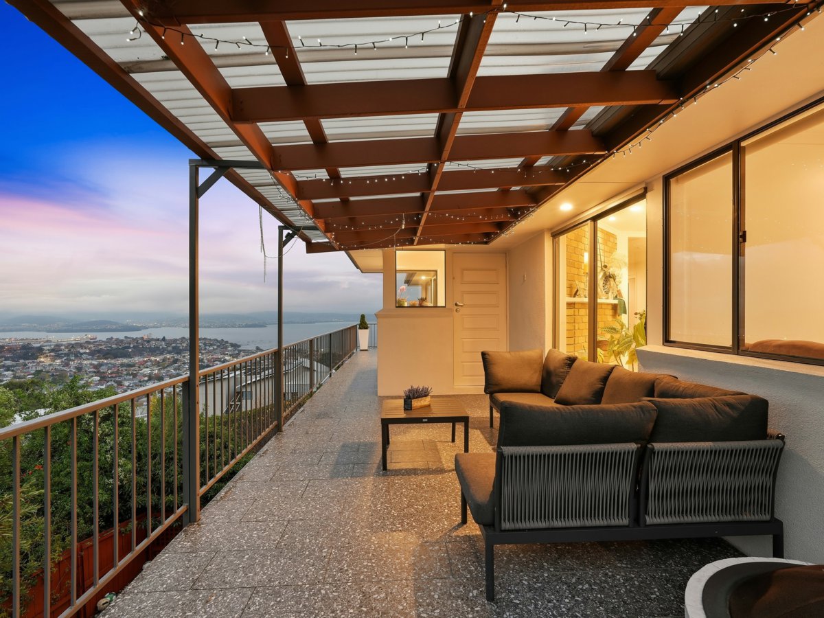 4-bedroom house at 3 CAROLINE STREET, Dynnyrne TAS 7005, Hobart, Tasmania
