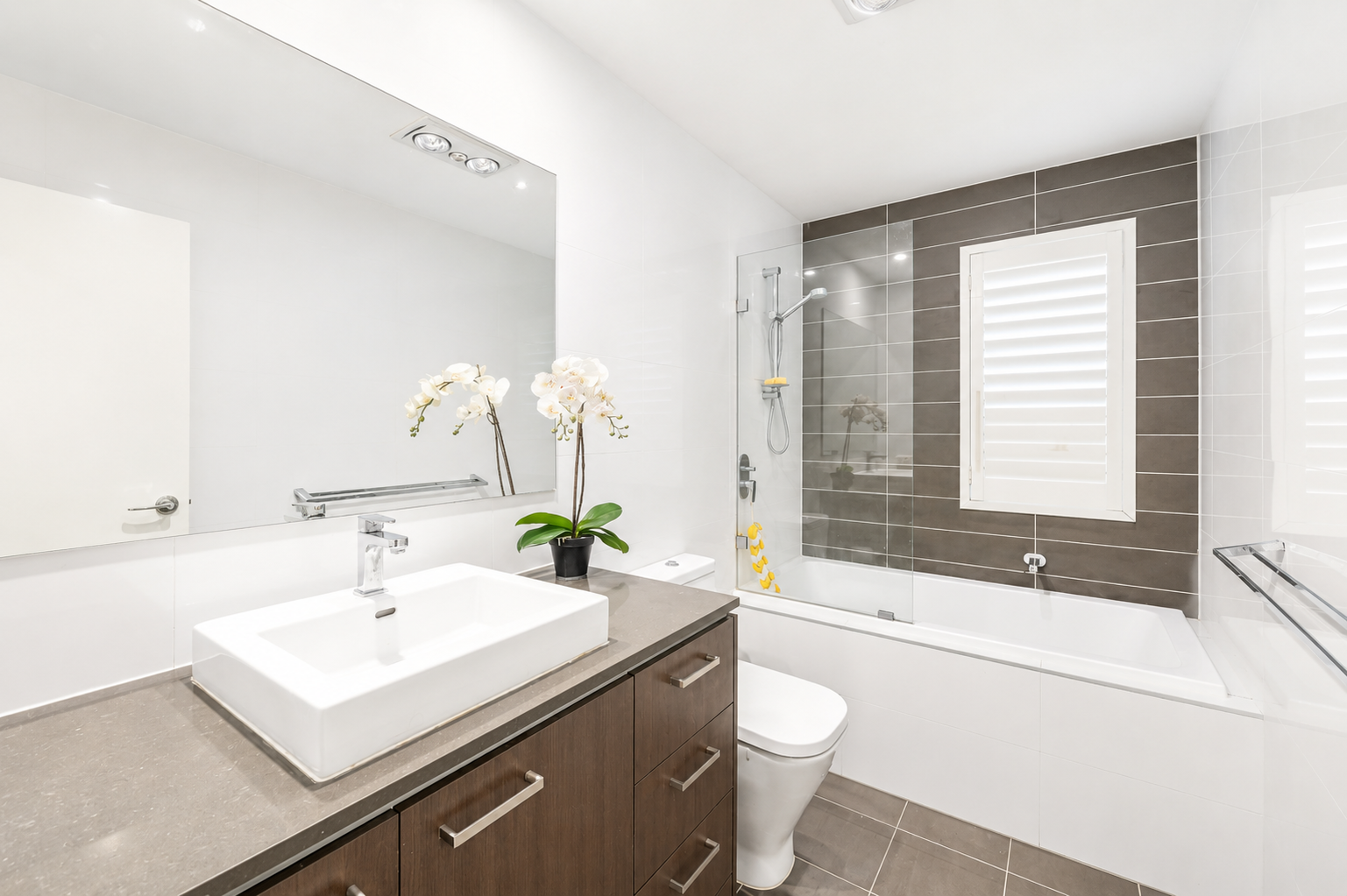 27 Rosemount Drive, Catherine Field, NSW 2557 - Image 9
