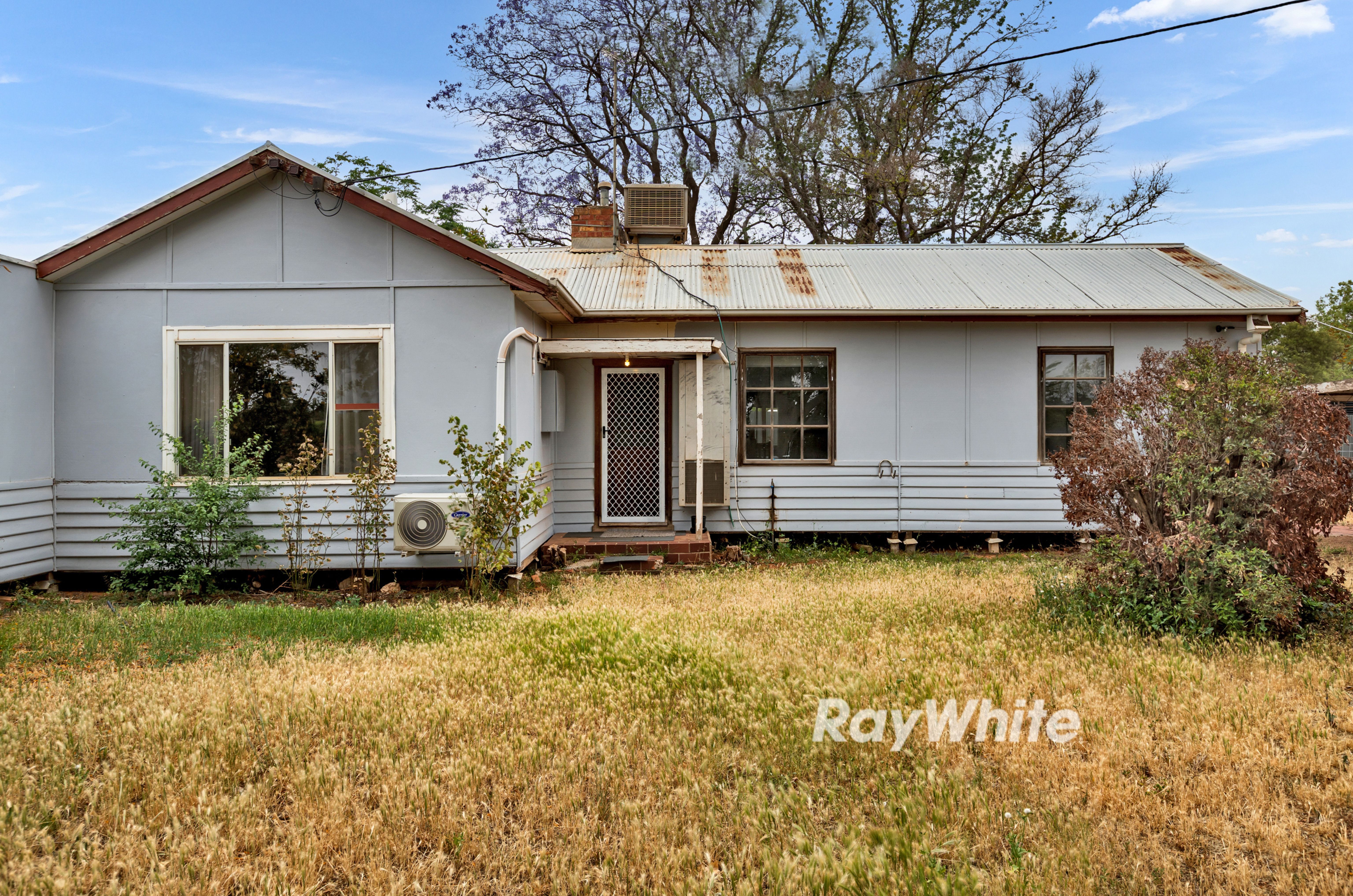4-bedroom house at 18 Hand Road, Red Cliffs, VIC 3496, Mildura, Victoria