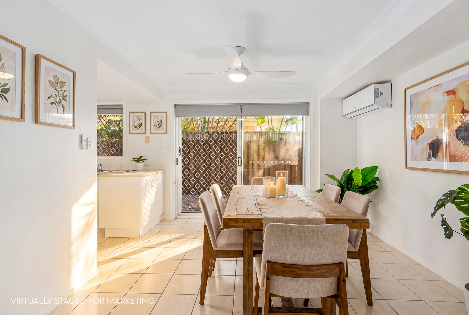 1 11 CUPANIA PLACE, ELANORA QLD 4221 - Image 2