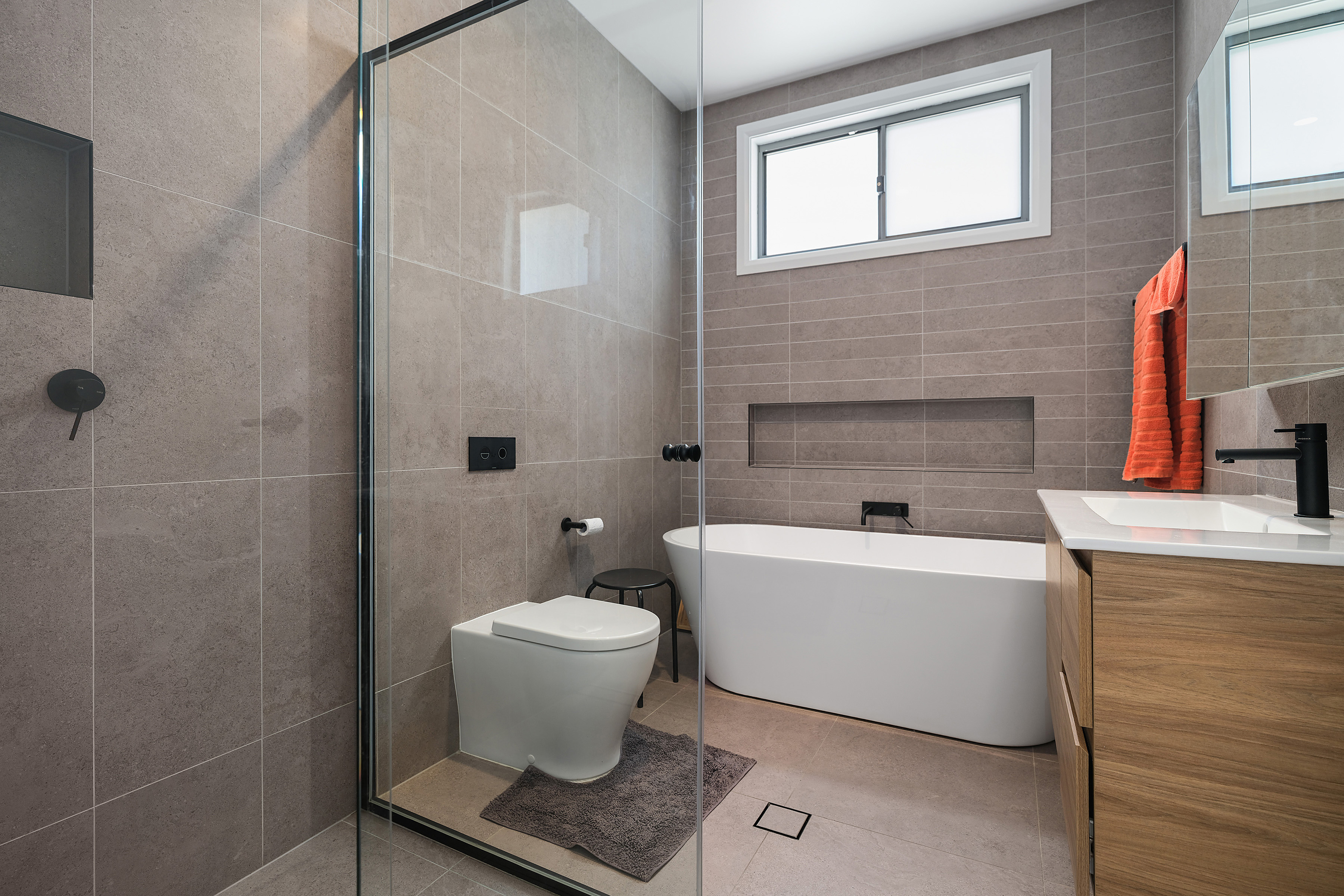 3-bedroom unit at 11 Figbird Retreat, Shortland, NSW 2307, Newcastle, New South Wales