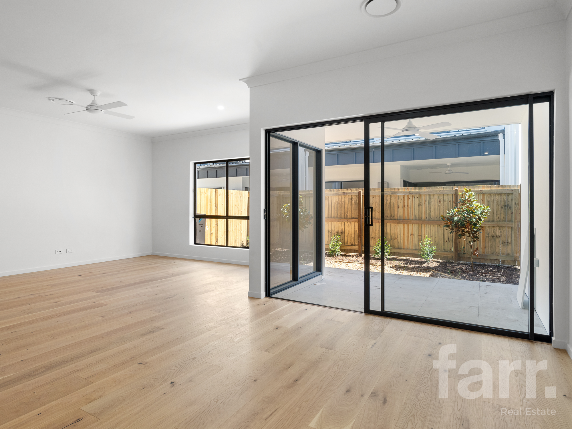 12/192 Marina Quays Boulevard, Hope Island, Qld, 4212 - Image 7