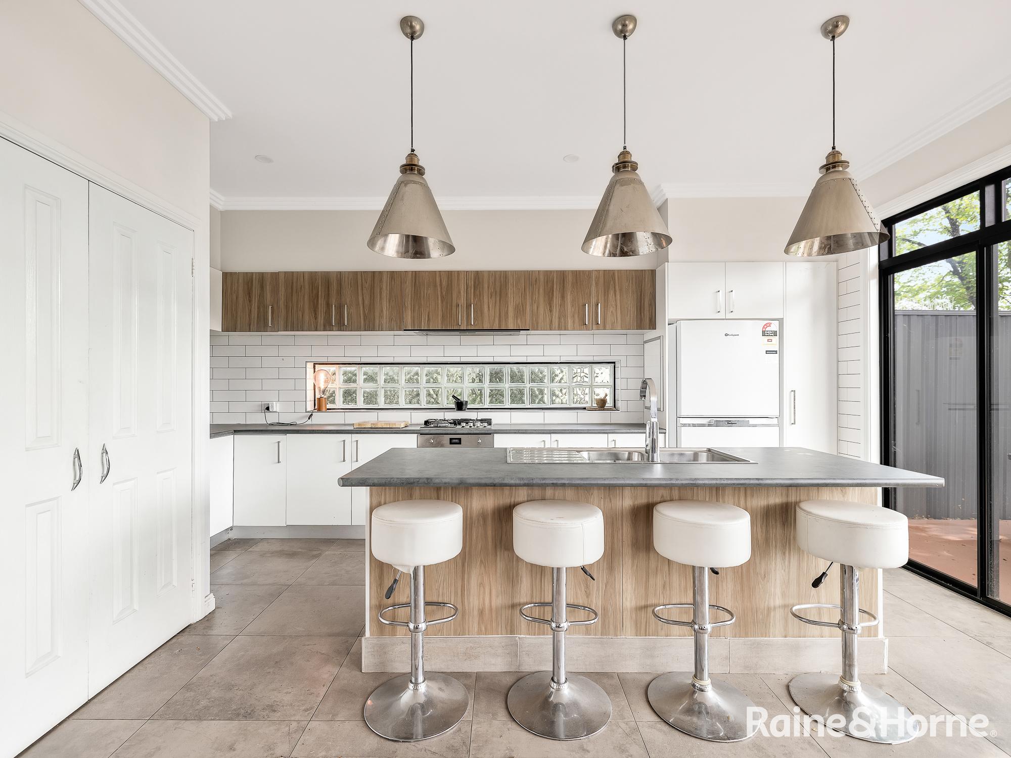 125 RUSSELL STREET, Bathurst NSW 2795 - Image 4