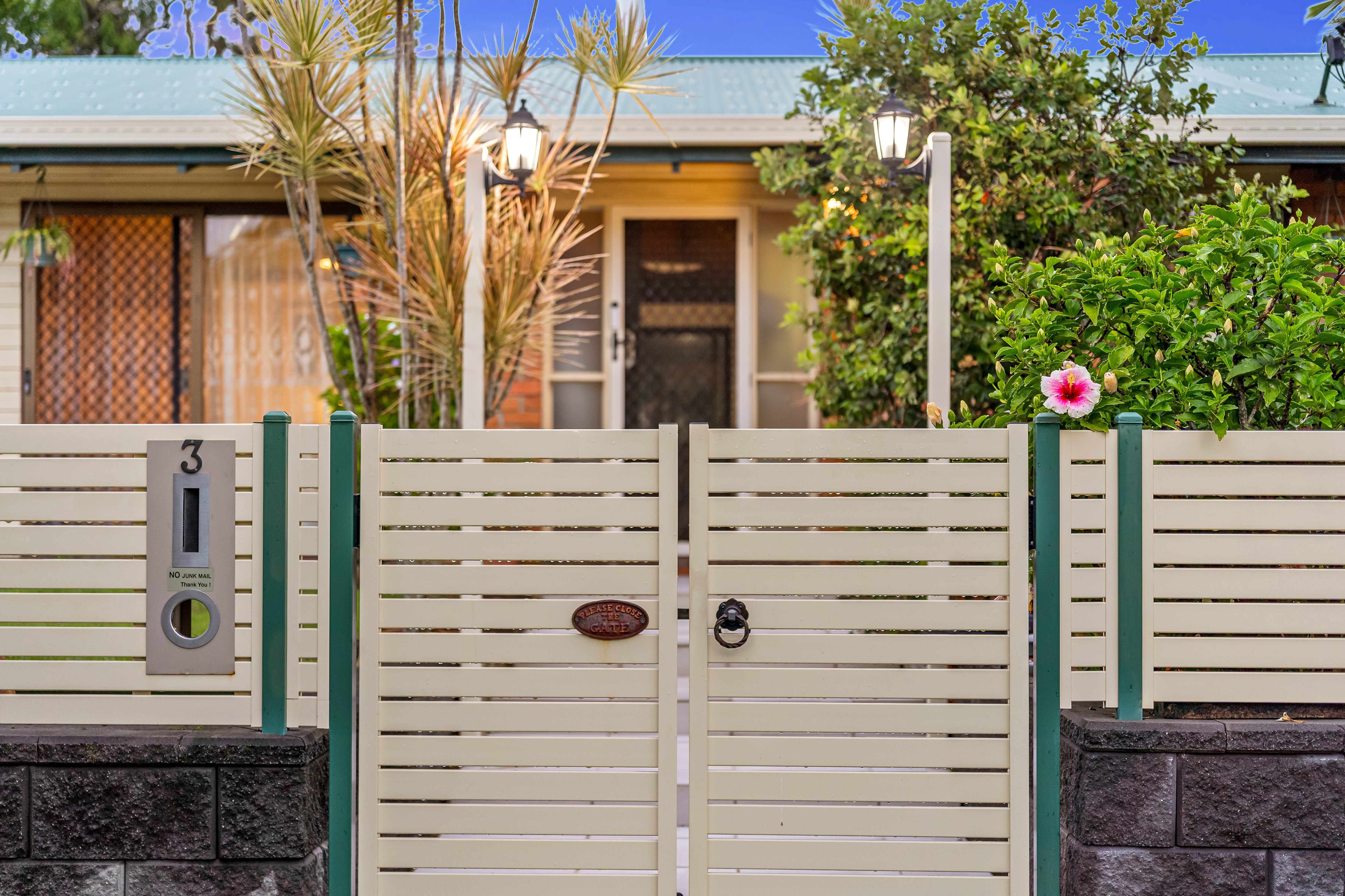 3 LA SENDA COURT, Springwood QLD 4127 - Image 3