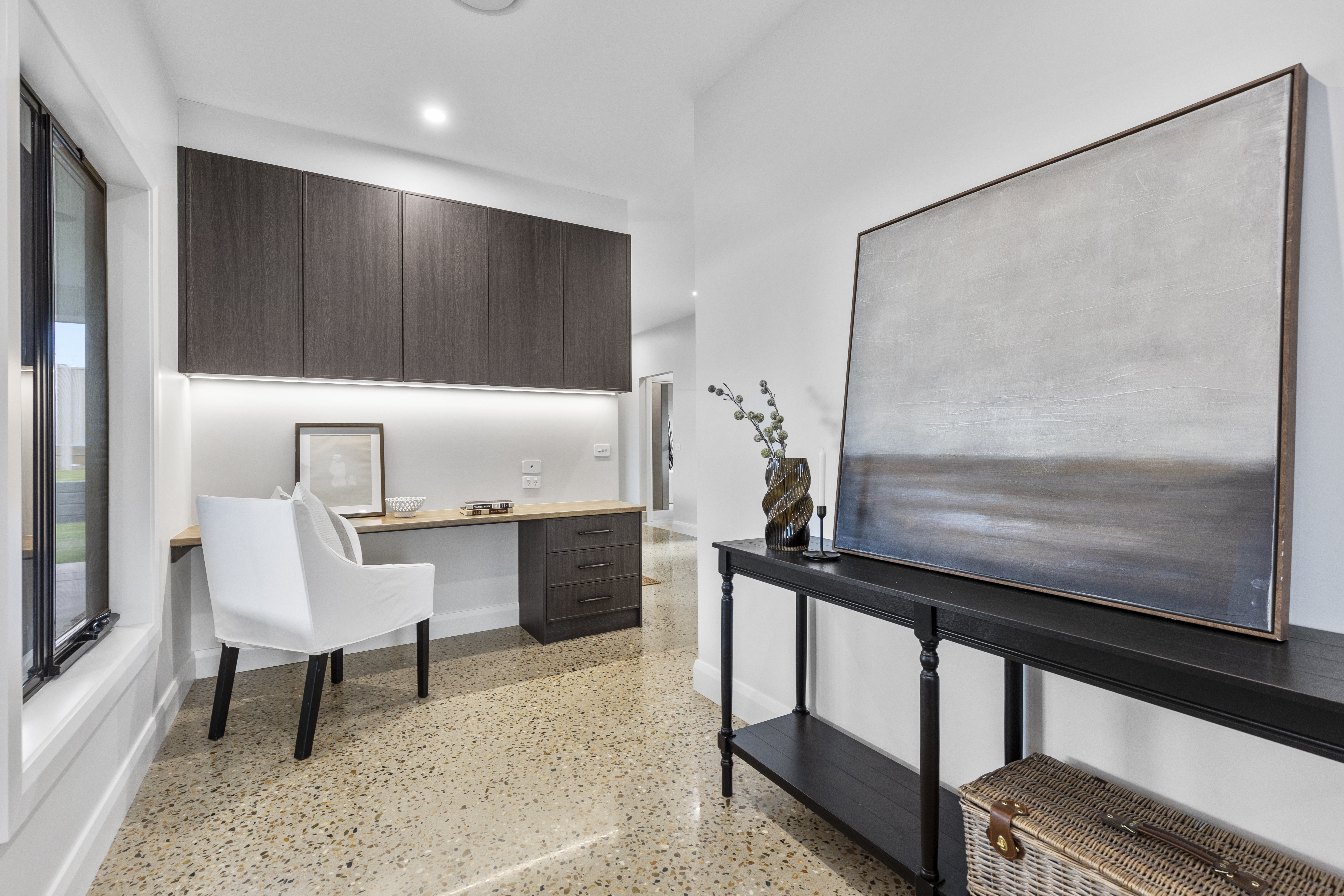 12 BURT STREET, Gobbagombalin NSW 2650 - Image 5