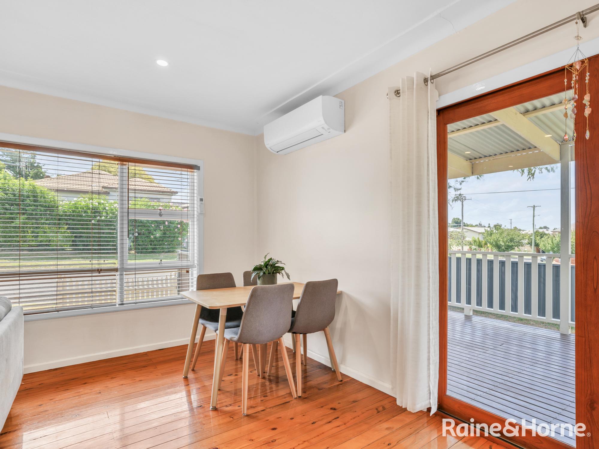 18 ALBERT STREET, Bathurst NSW 2795 - Image 2