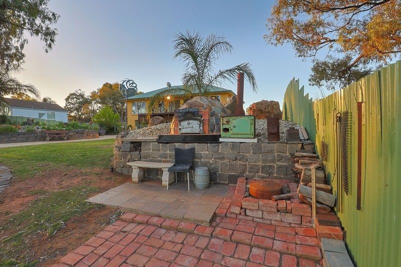 4-bedroom house at 32 Hendy Road, Buronga, Nsw, 2739, Wentworth, New South Wales