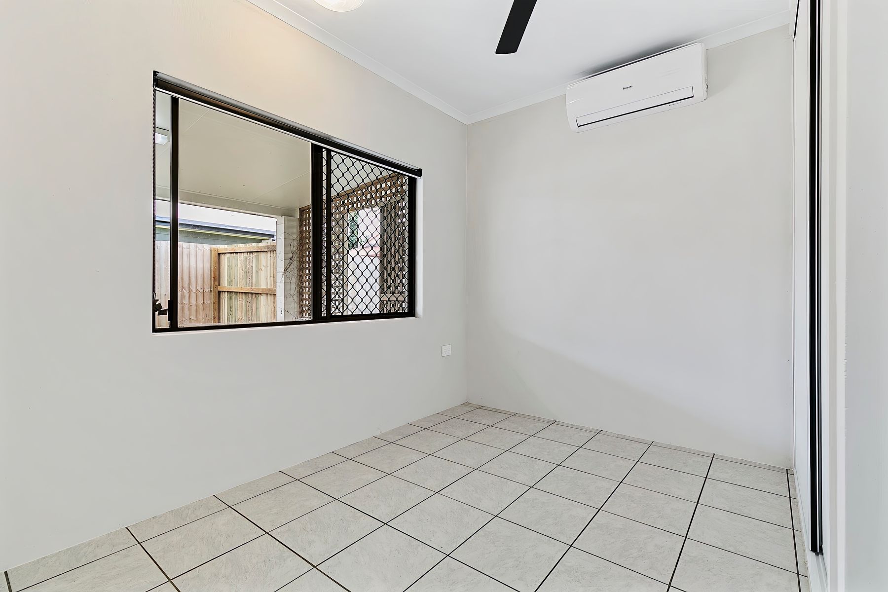 2-bedroom unit at 2 1 SEARY CLOSE, WHITFIELD QLD 4870, Cairns, Queensland