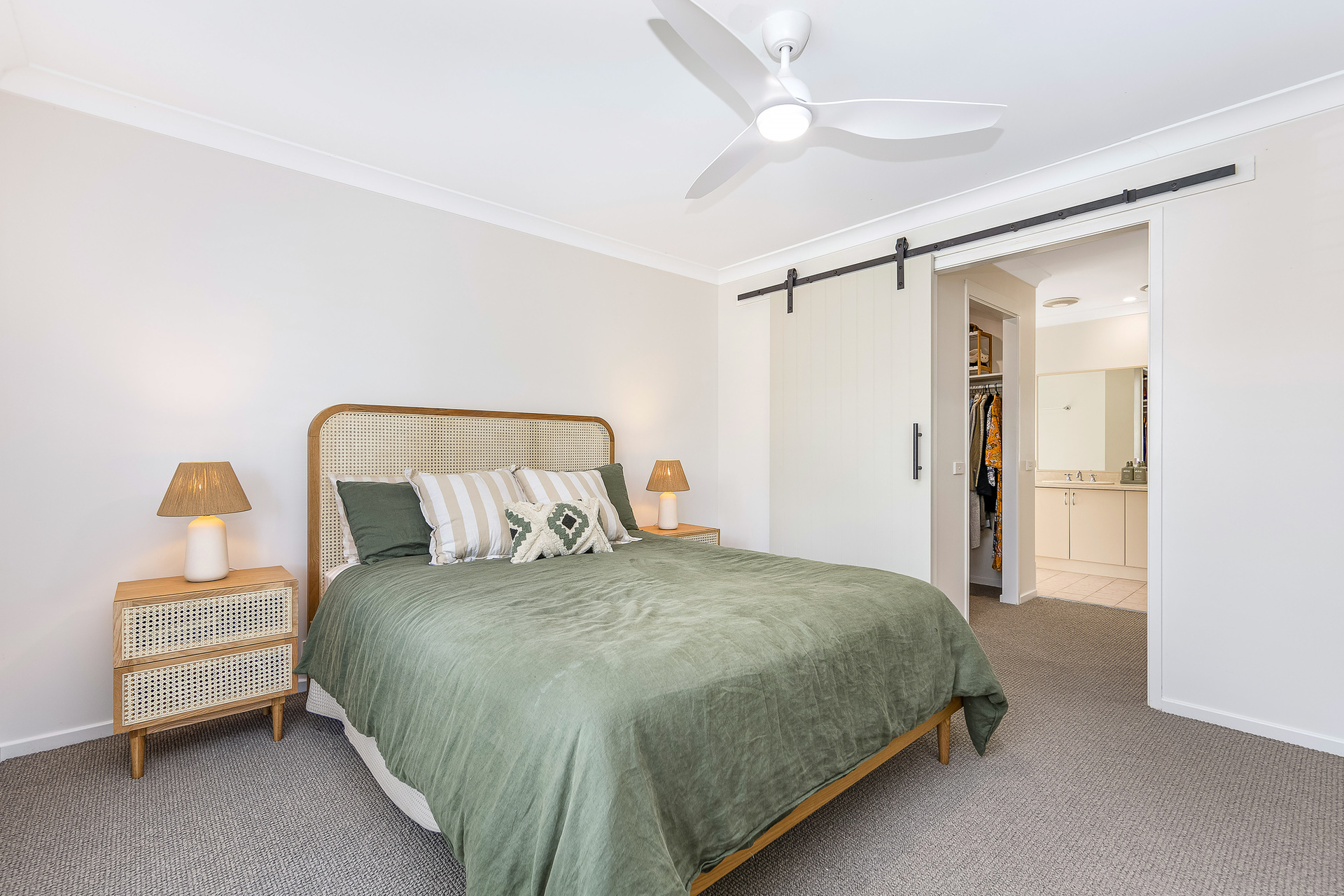 22 Birch Drive, Hamlyn Terrace, NSW 2259 - Image 2