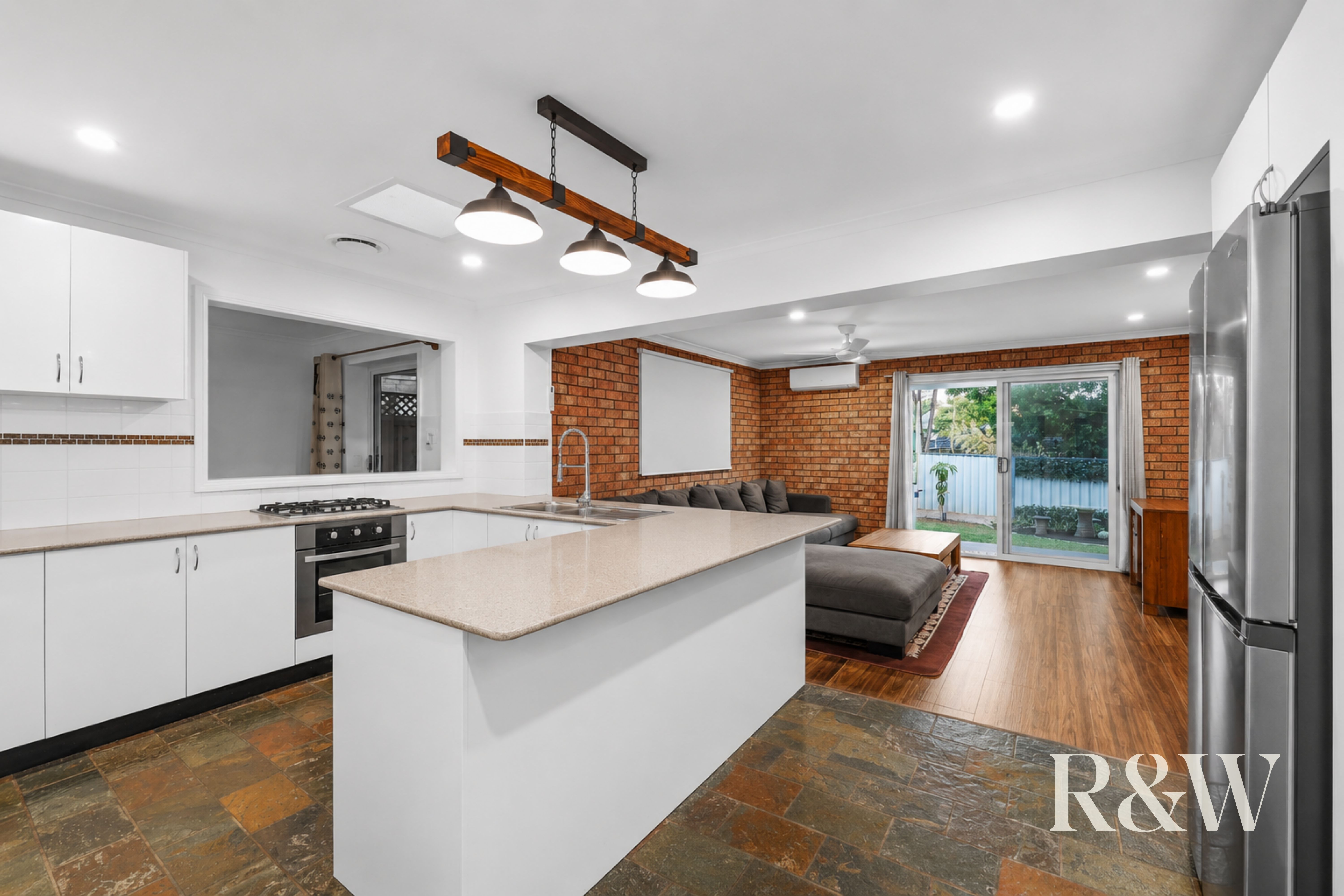 3 OMARU CRESCENT, Bradbury NSW 2560 - Image 4