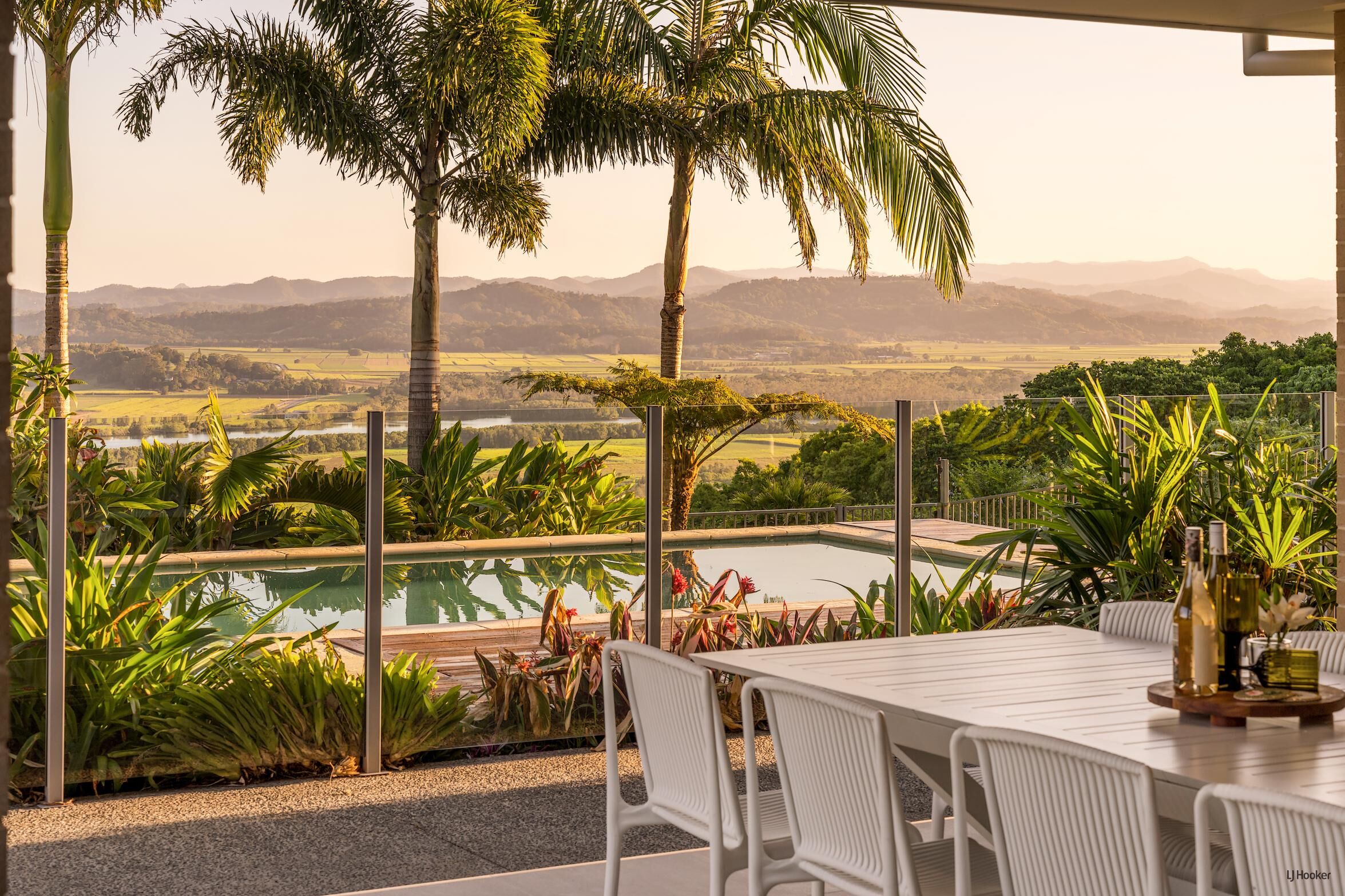 31 SUNNYCREST DRIVE, Terranora NSW 2486 - Image 5