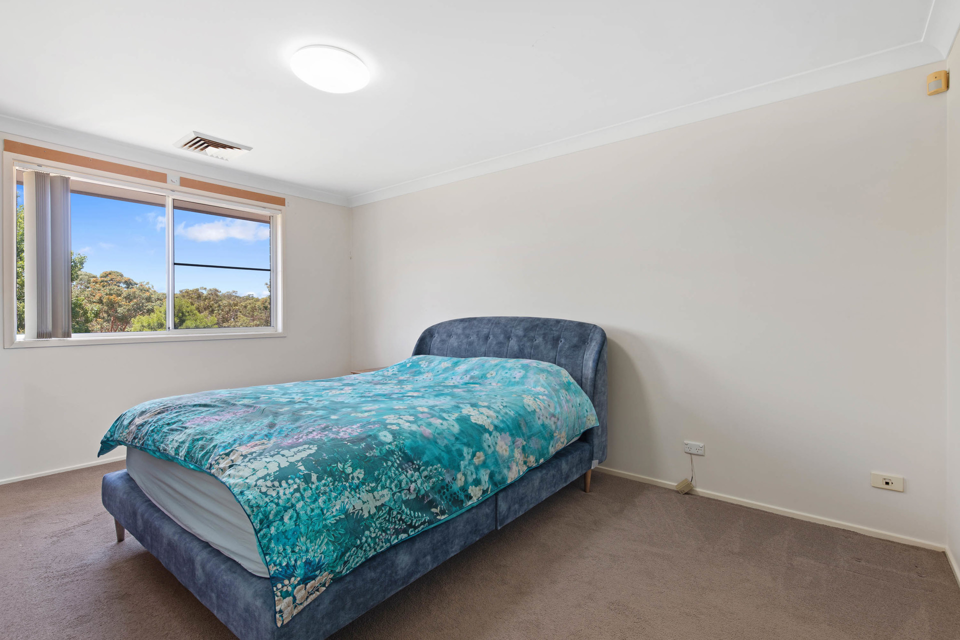 1 West Close, Illawong, NSW 2234 - Image 1