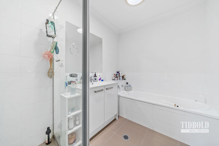 35 STRADBROKE STREET, Redland Bay QLD 4165 - Image 3