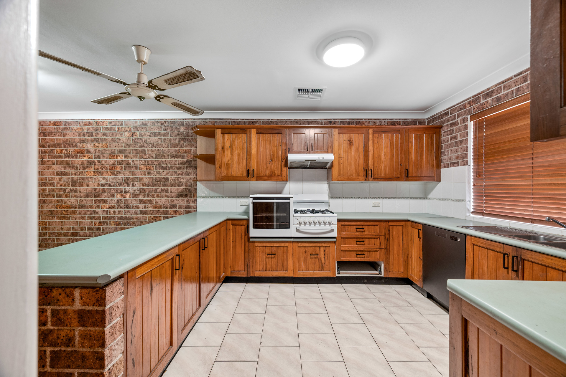 14 Taylors Road, Silverdale, NSW 2752 - Image 4