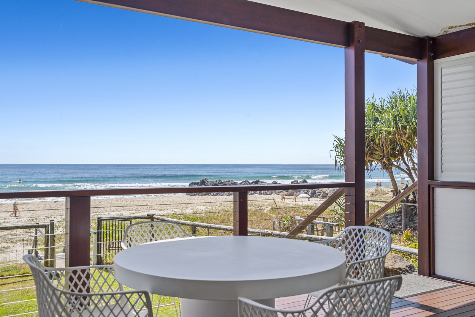 195 JEFFERSON LANE, Palm Beach QLD 4221 - Image 4