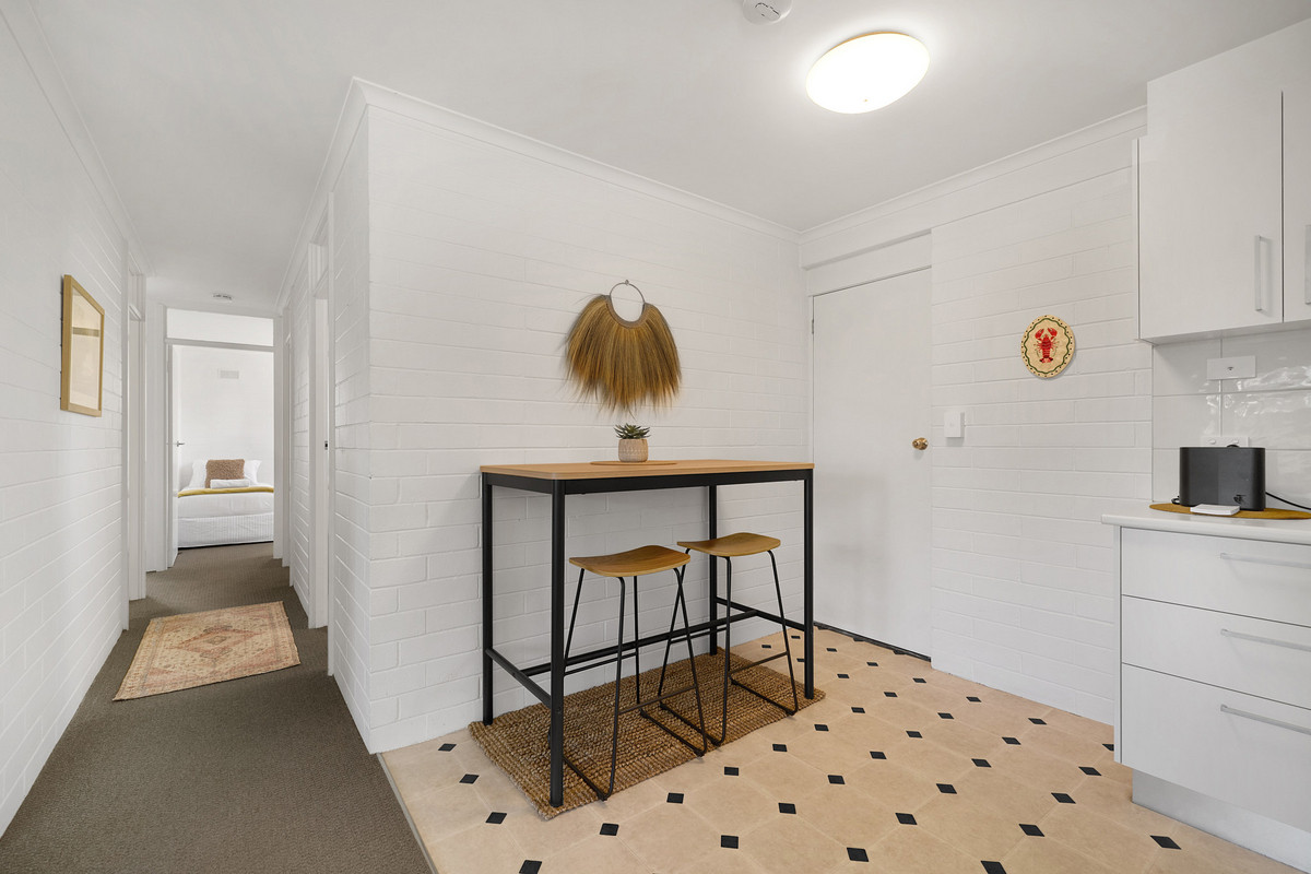 3-bedroom unit at 6/3 The Esplanade, Torquay, Vic, 3228, Surf Coast, Victoria