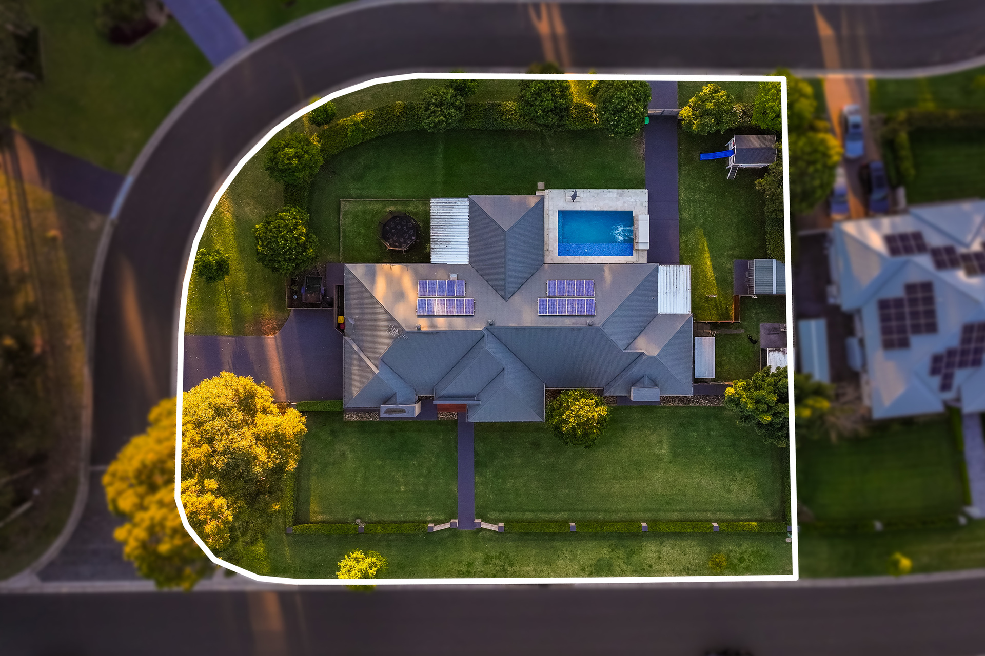 5-bedroom house at 22 Twin Creeks Drive, Luddenham, NSW 2745, Liverpool, New South Wales