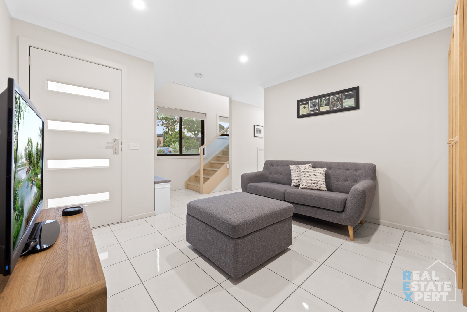 1/8 Moore Road, Hallam, VIC 3803 - Image 5