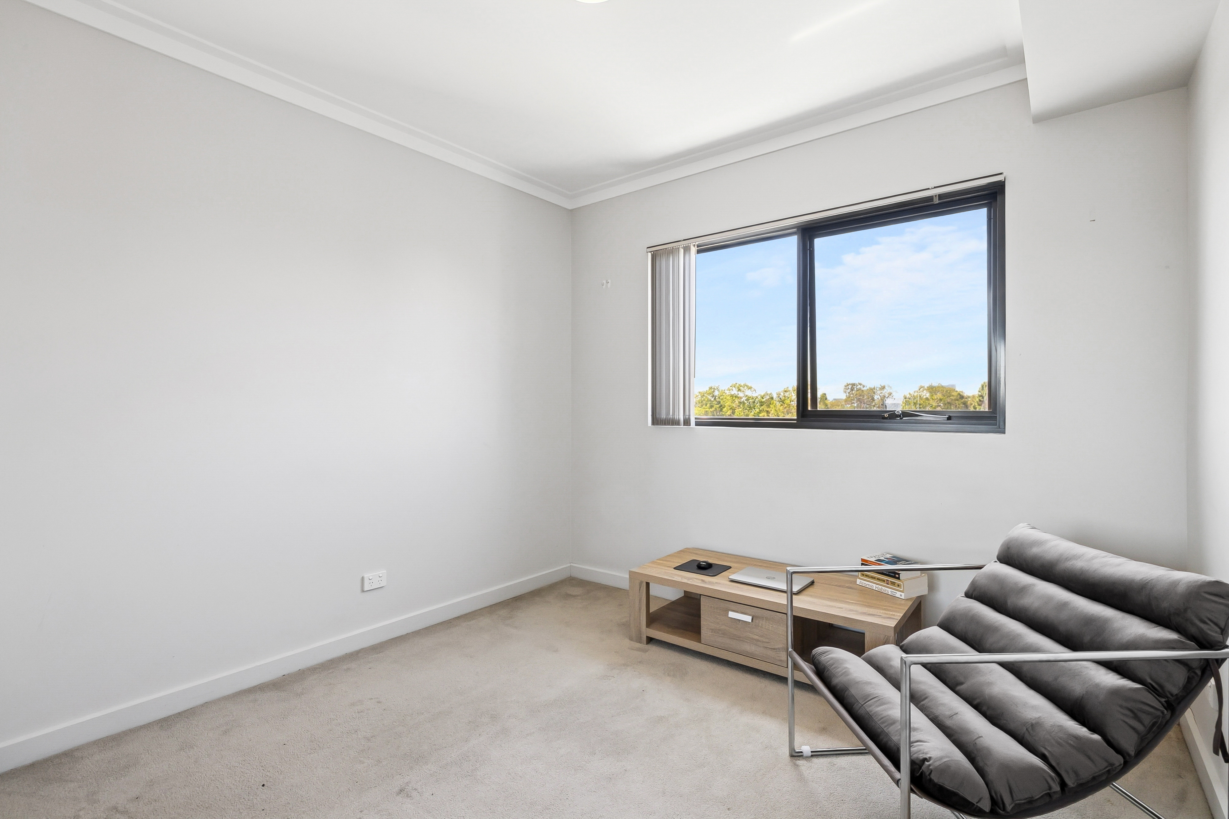40 33 BRONTE STREET, EAST PERTH WA 6004 - Image 4