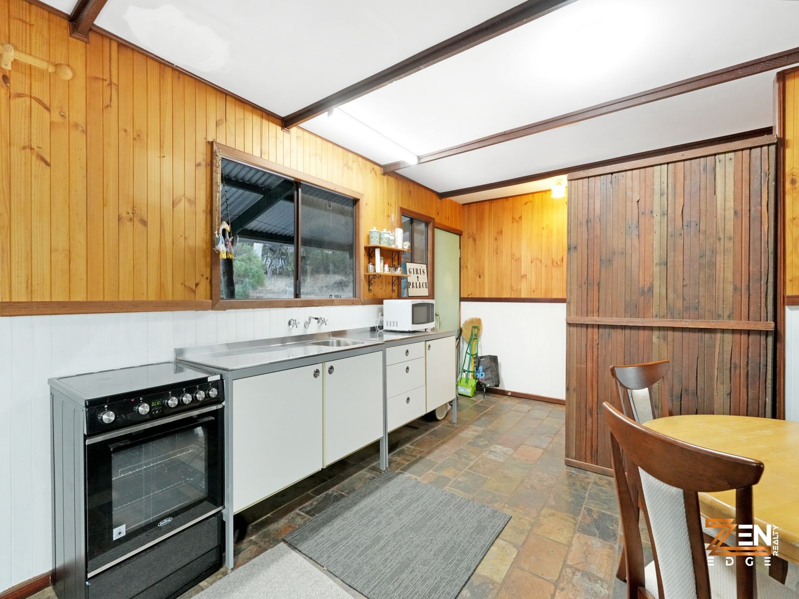 1-bedroom house at 130 Benrua Road, Clackline, WA 6564, Northam, Western Australia