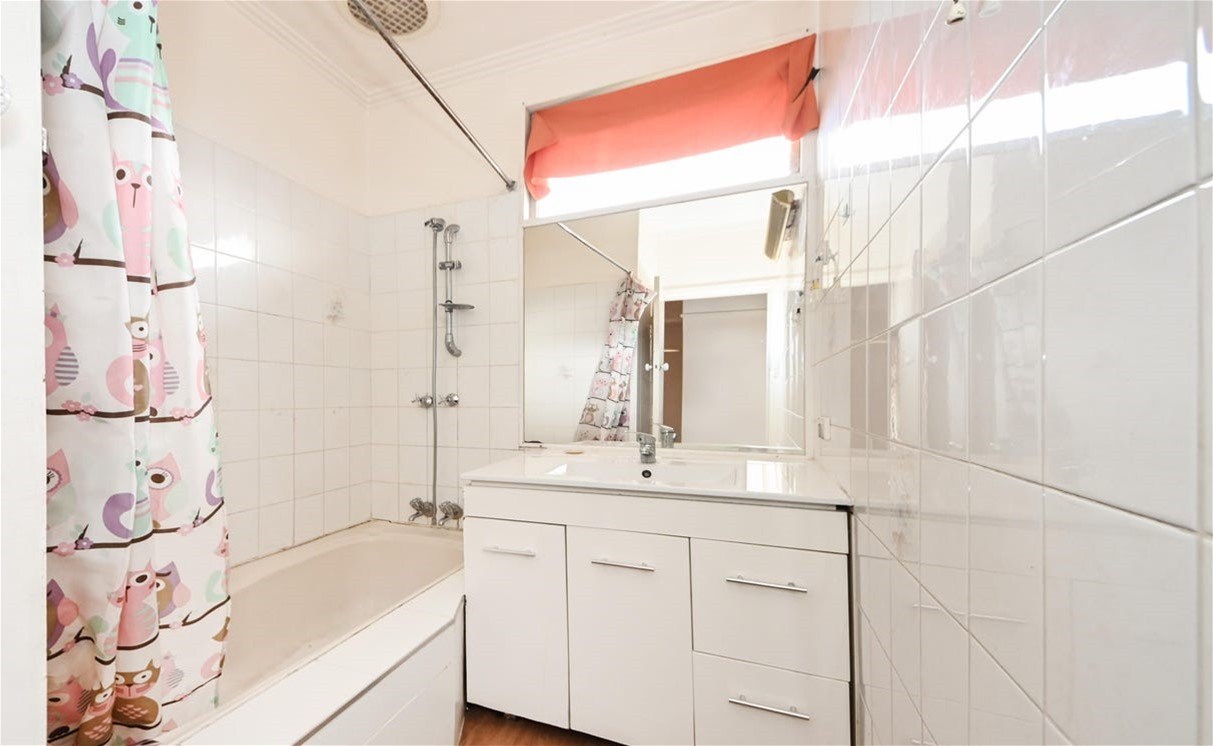 12 Webb Avenue, Springvale, VIC 3171 - Image 4