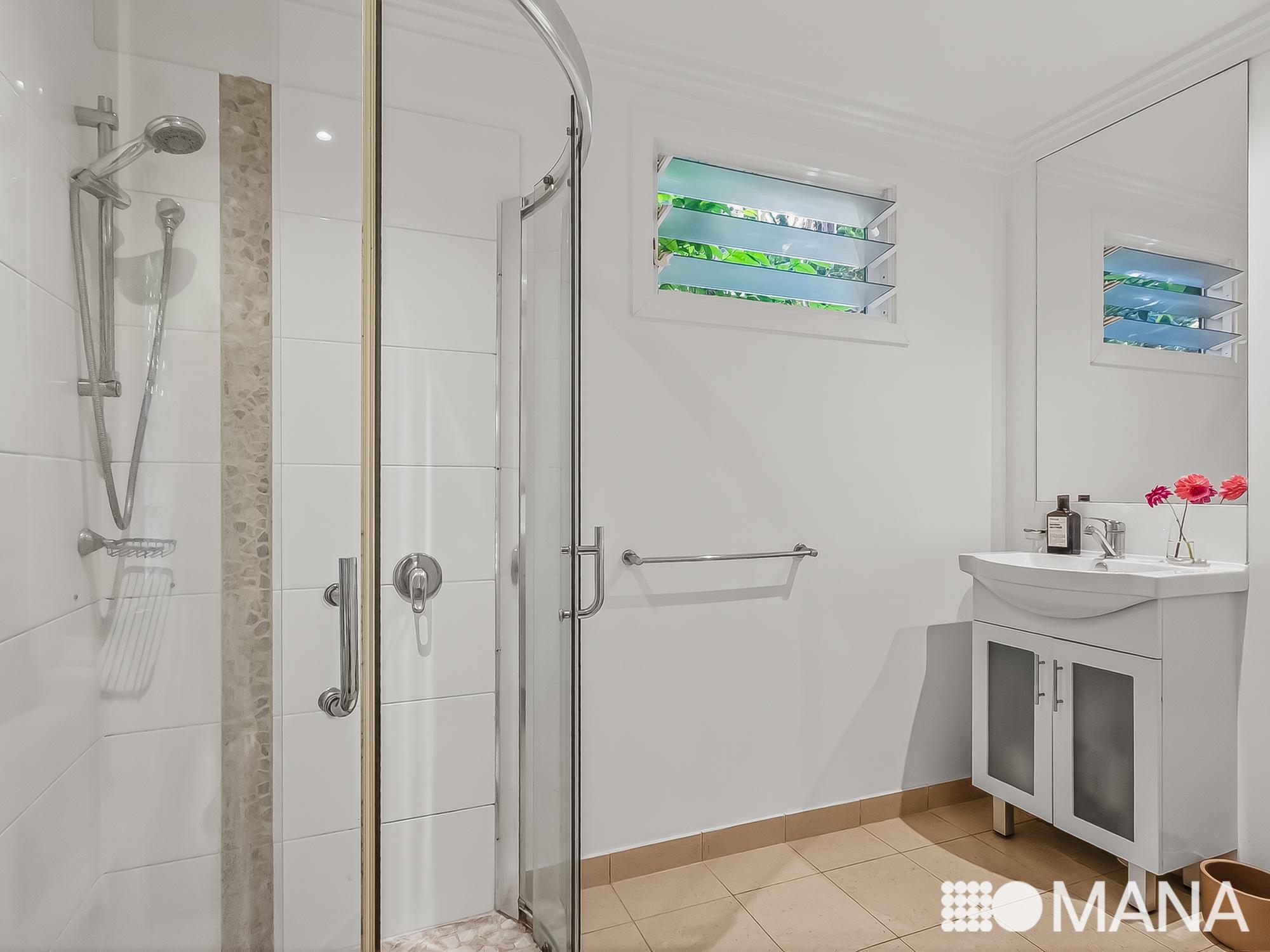 5-bedroom house at 11 WARANGA CRESCENT, Burringbar NSW 2483, Tweed, New South Wales