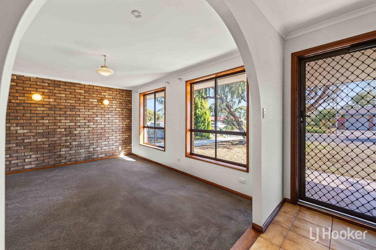 59 Tareena Street, Craigmore, SA 5114 - Image 6