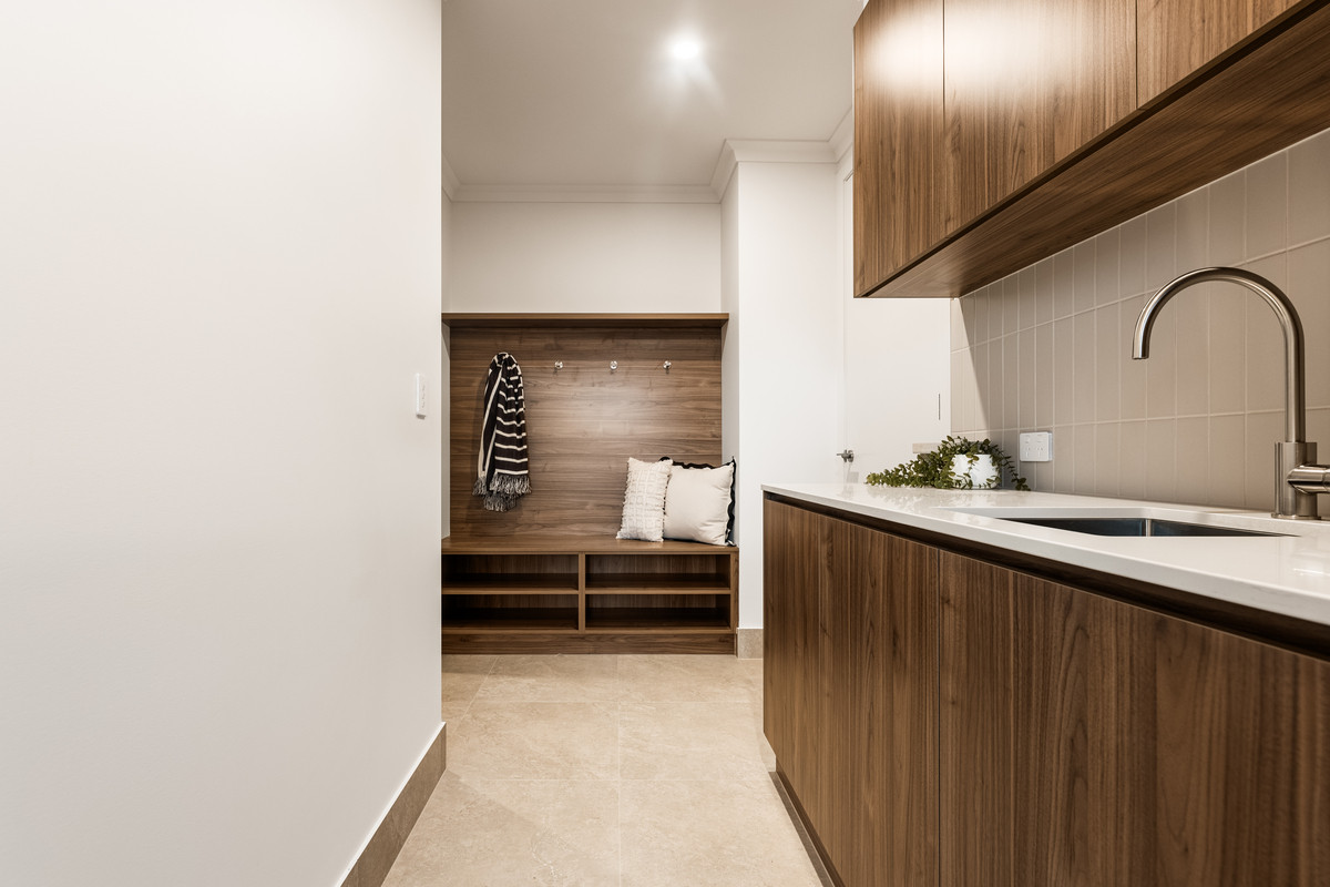 4-bedroom house at 4 Halcyon Street, Mount Kynoch, QLD 4350, Toowoomba, Queensland