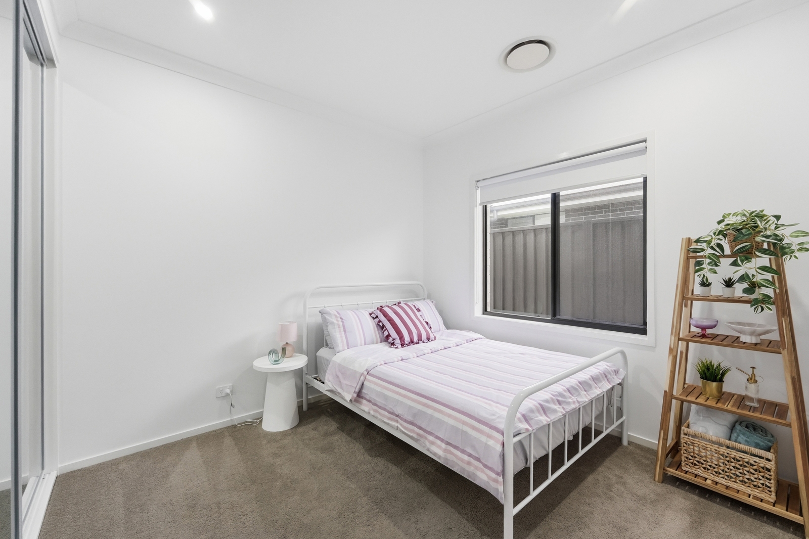 13 Snyder Street, Spring Farm, Nsw, 2570 - Image 9
