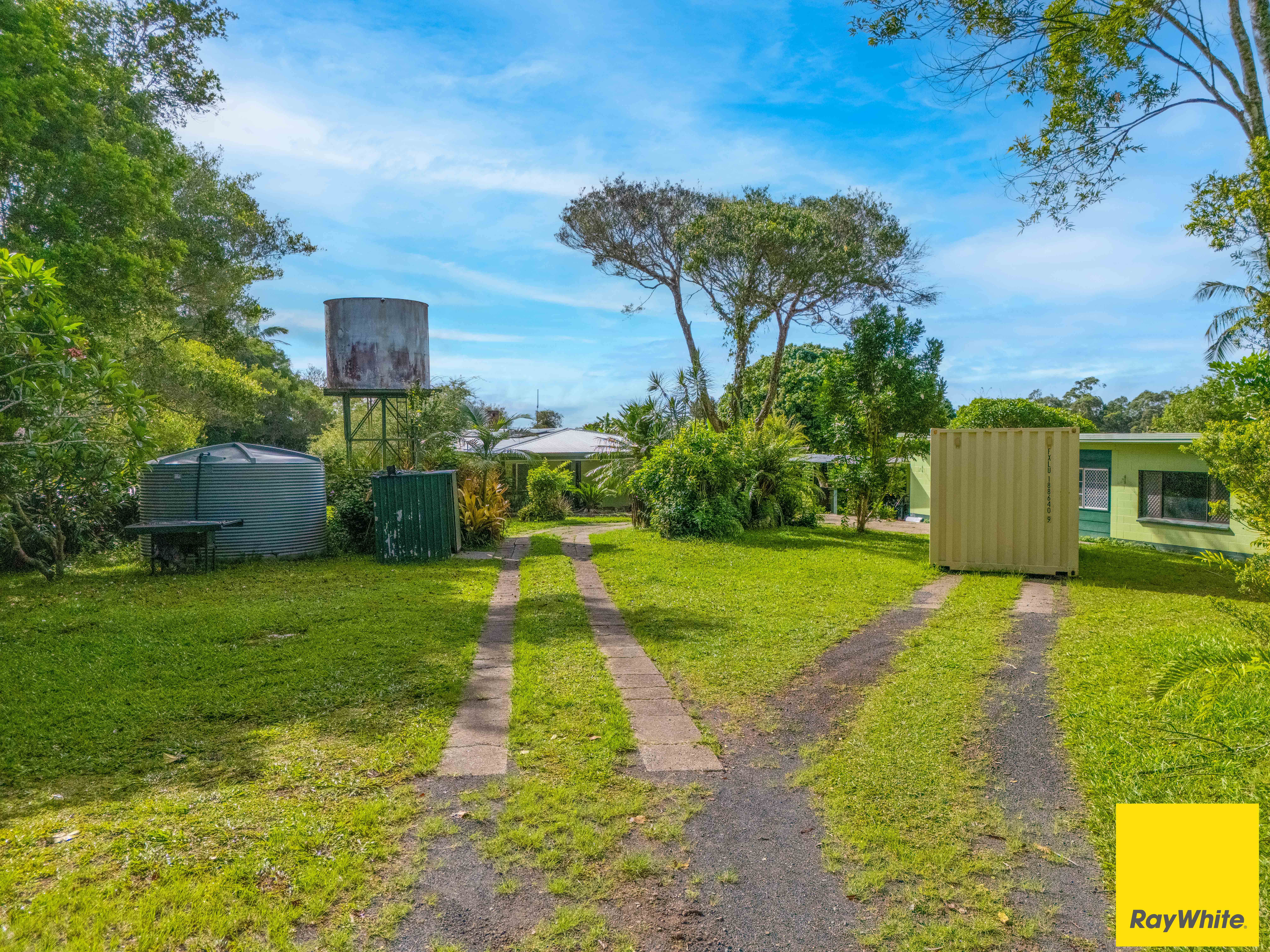 5-bedroom house at 49 Mcleish Road, Lake Eacham, QLD 4884, Tablelands, Queensland