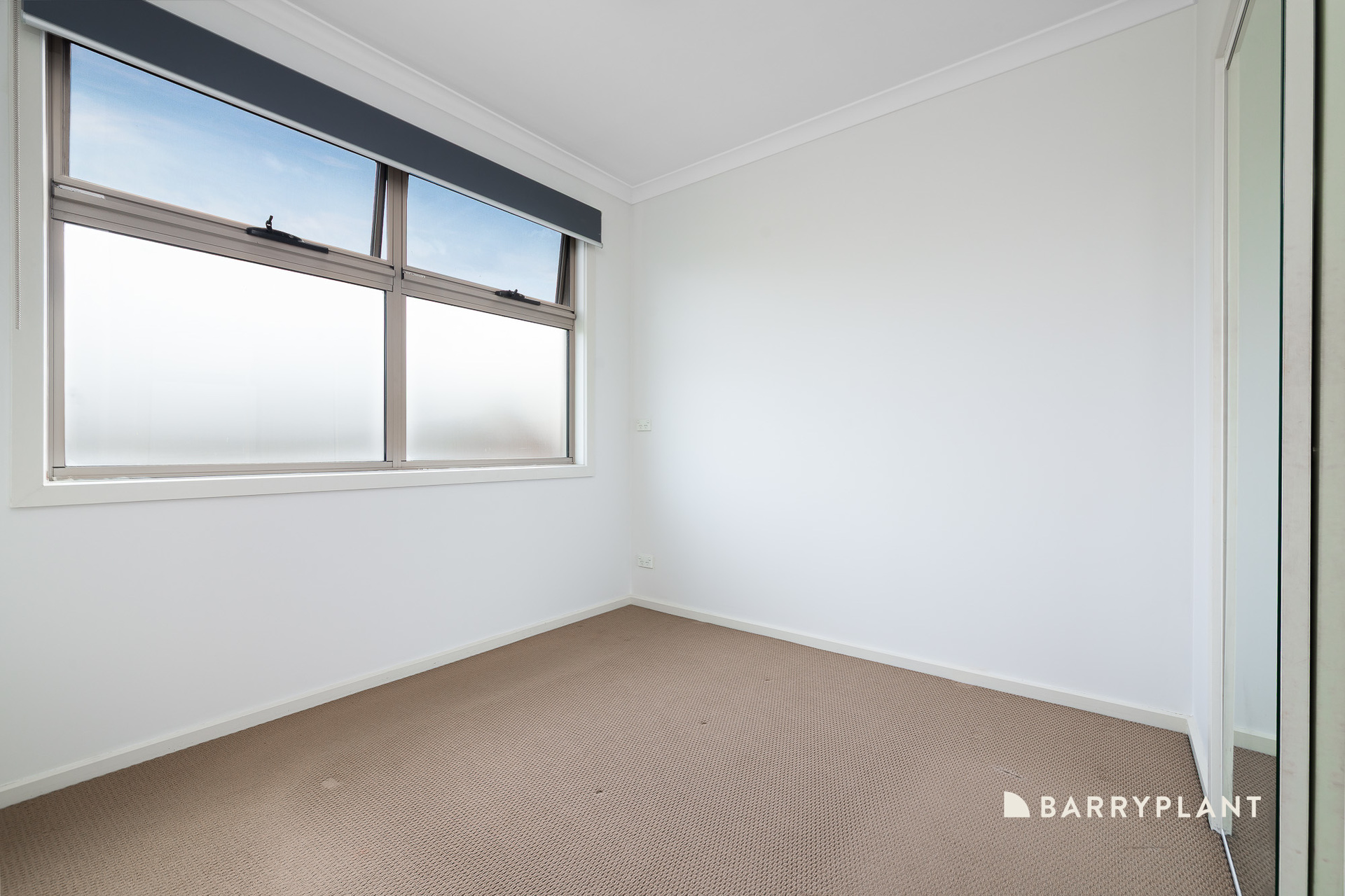 1 32 RUFUS STREET, EPPING VIC 3076 - Image 5