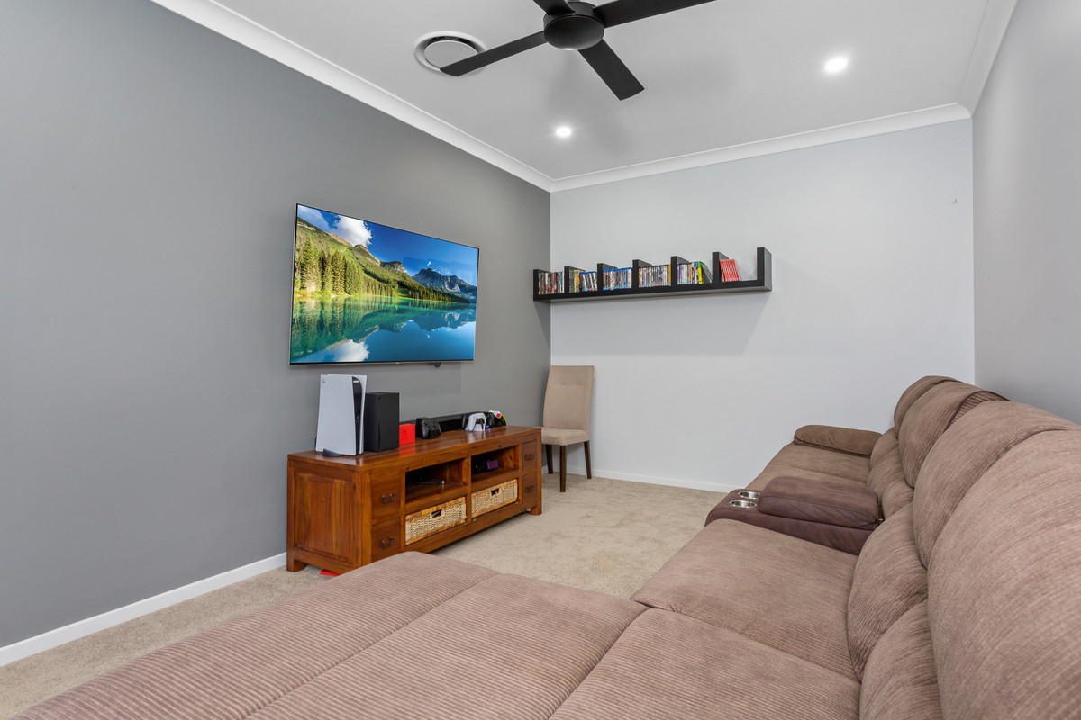 12 SEATTLE CLOSE, Spring Mountain QLD 4300 - Image 5