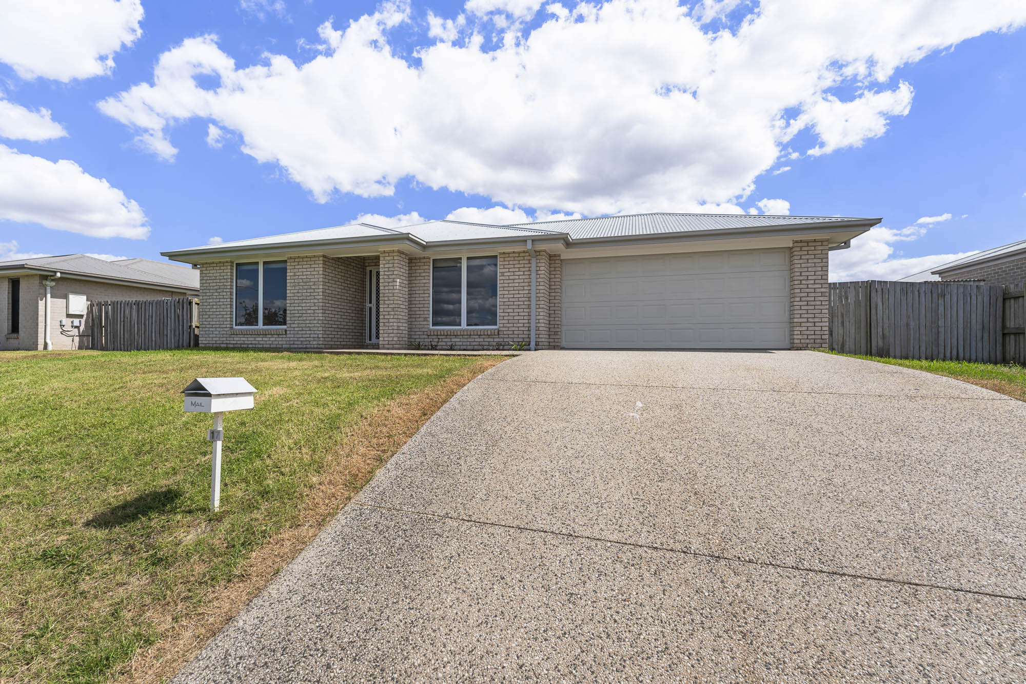 17 Furness Court, Kearneys Spring, Qld, 4350 - Image 1