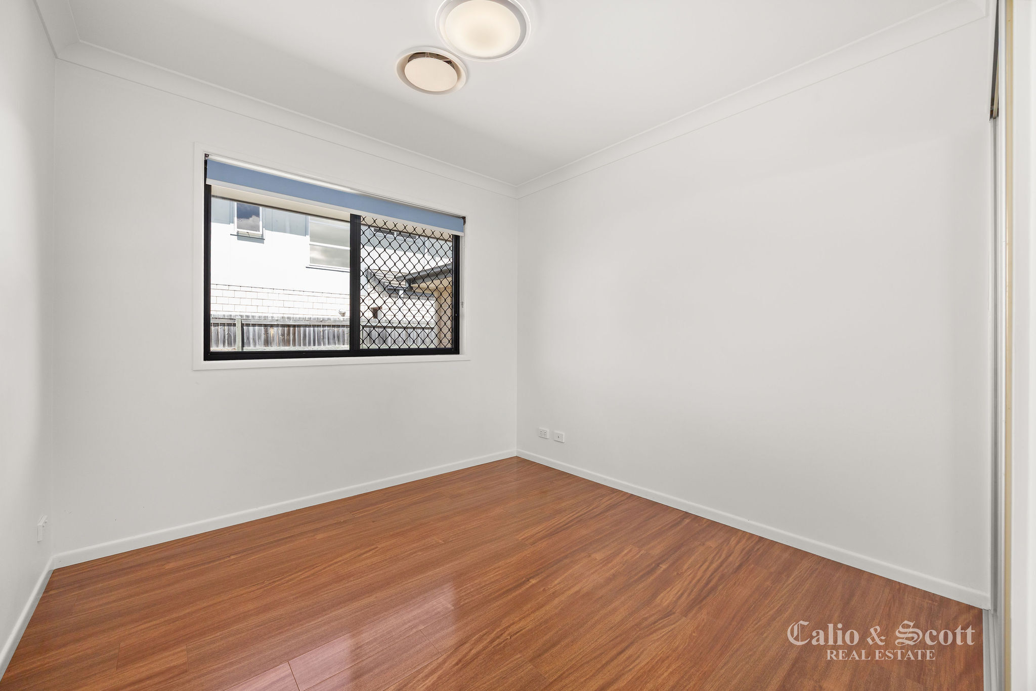 5 LAUREN CIRCUIT, Brighton QLD 4017 - Image 8