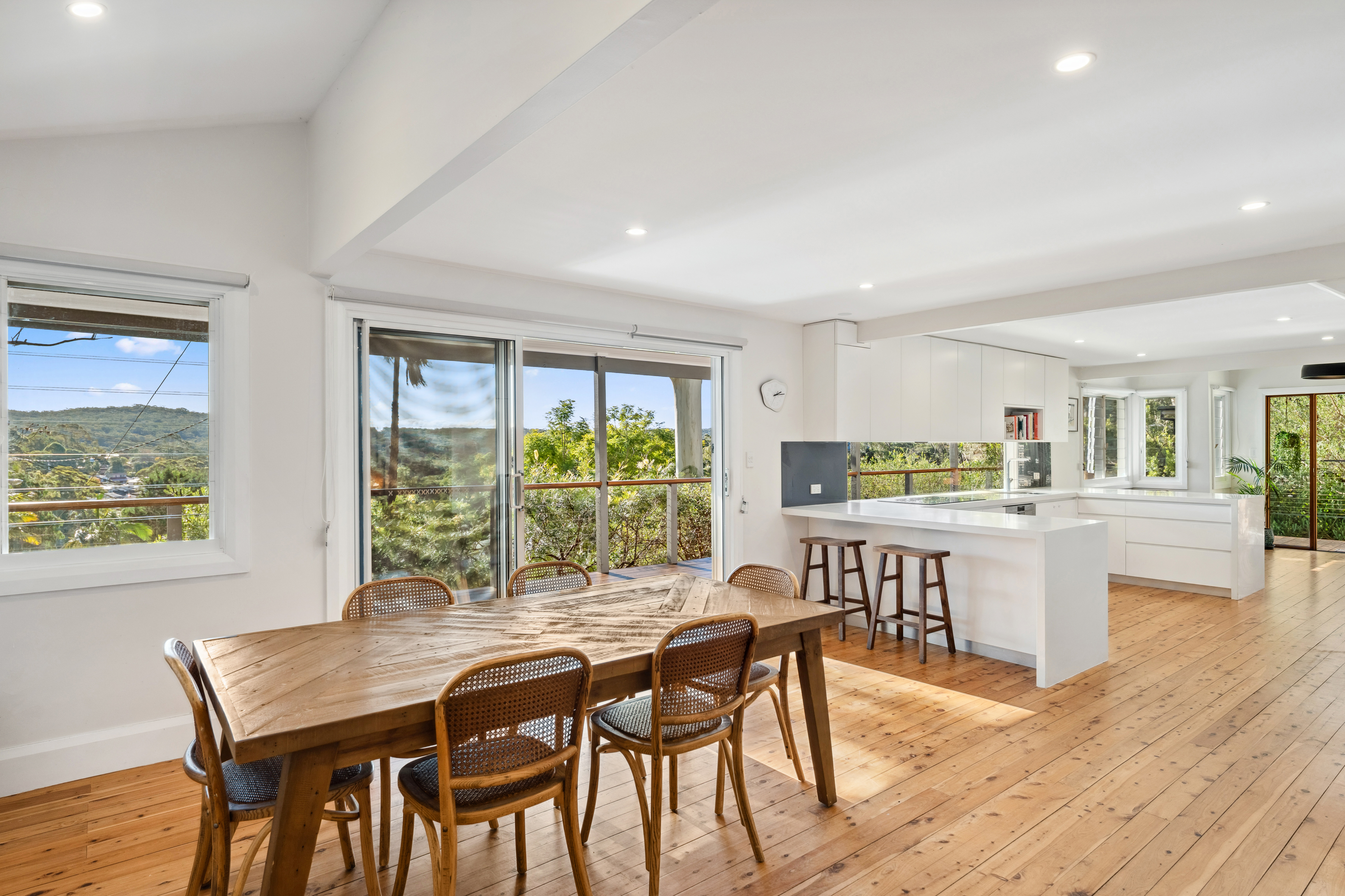 3-bedroom house at 130 the Crescent, Helensburgh, NSW 2508, Wollongong, New South Wales