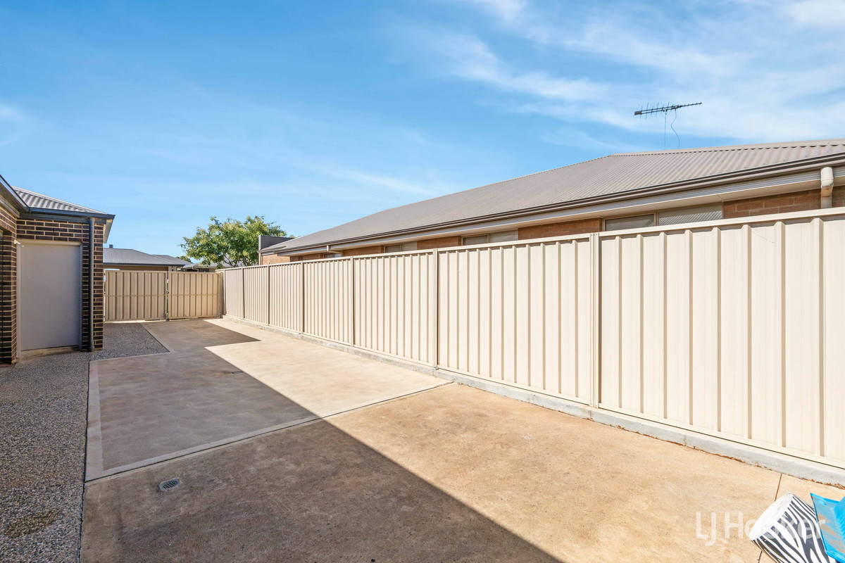 4-bedroom house at 8 Luis Drive, Angle Vale, SA 5117, Playford, South Australia
