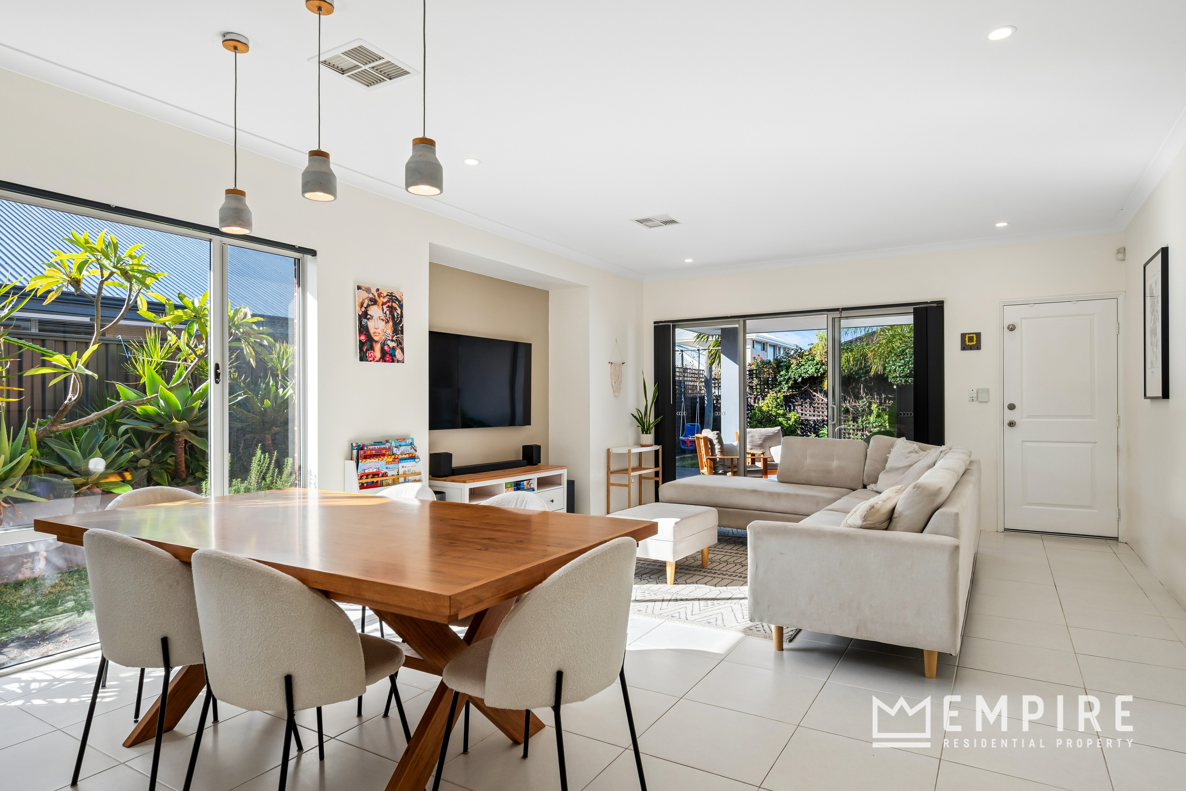 238 Hamilton Road, Spearwood, WA 6163 - Image 1