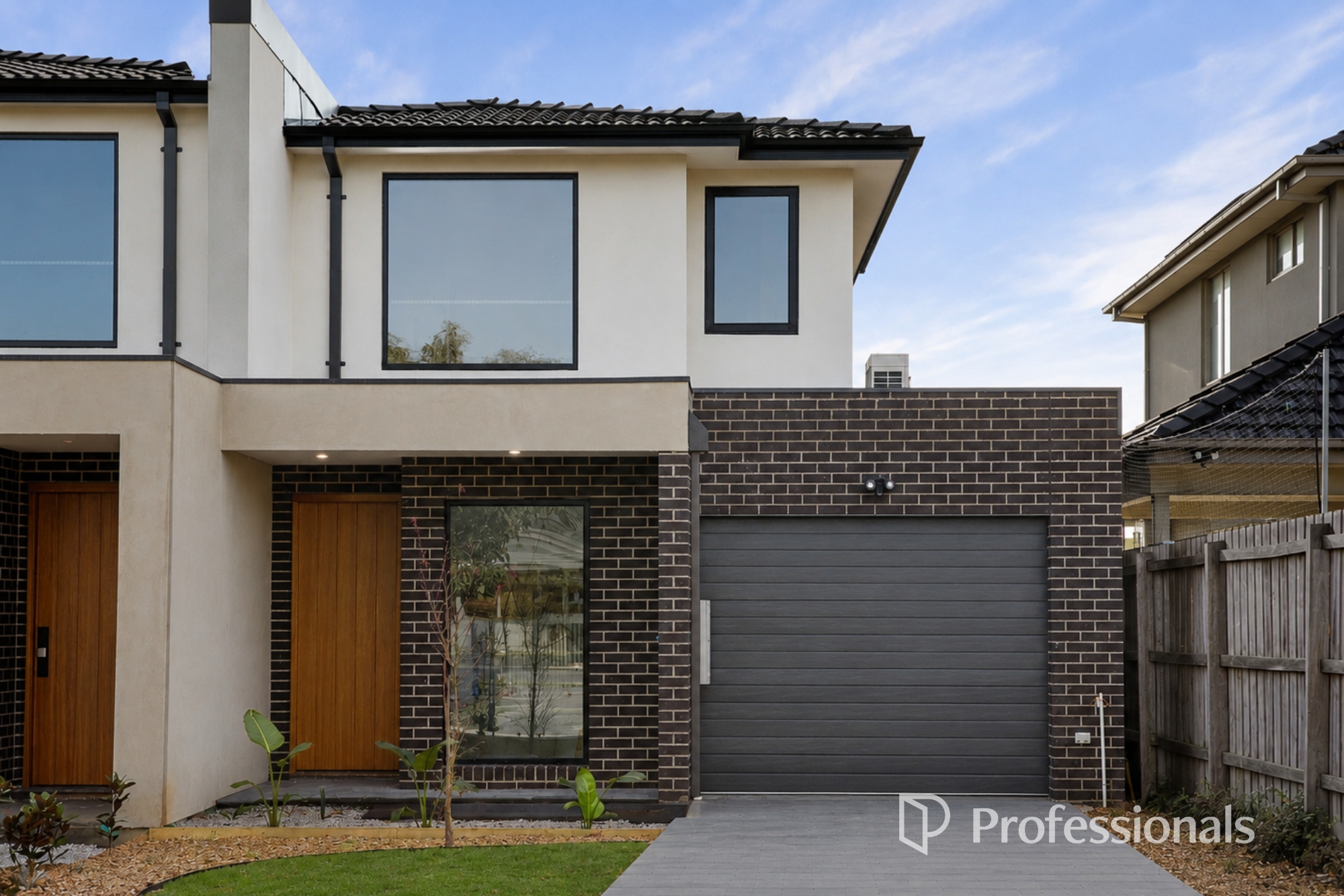4-bedroom unit at 29B Castlewood Street, Bentleigh East, VIC 3165, Glen Eira, Victoria