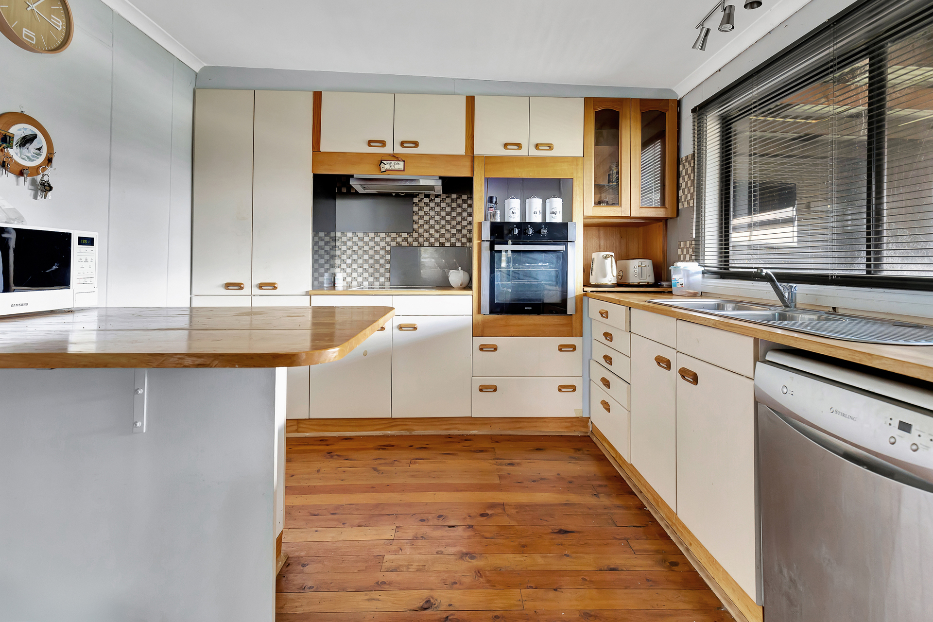 1-bedroom house at 29 Whiteley Street, Dunedoo, NSW 2844, Warrumbungle, New South Wales