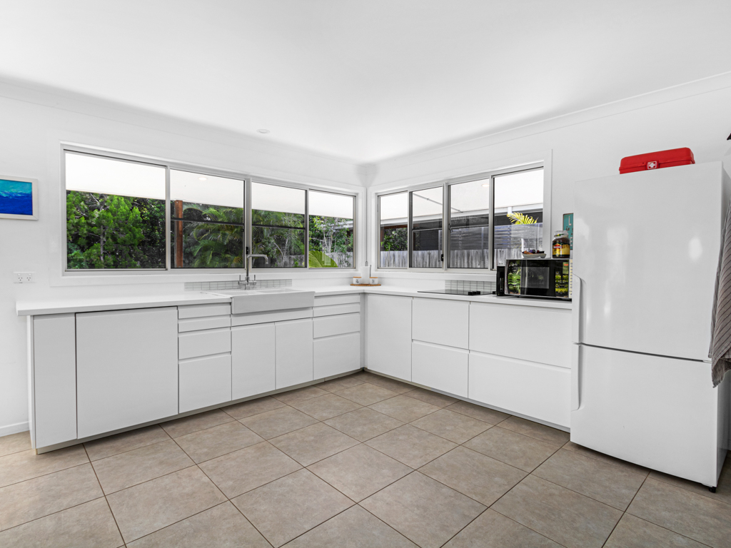 56 Shellcot Street, Toogoom, QLD 4655 - Image 7